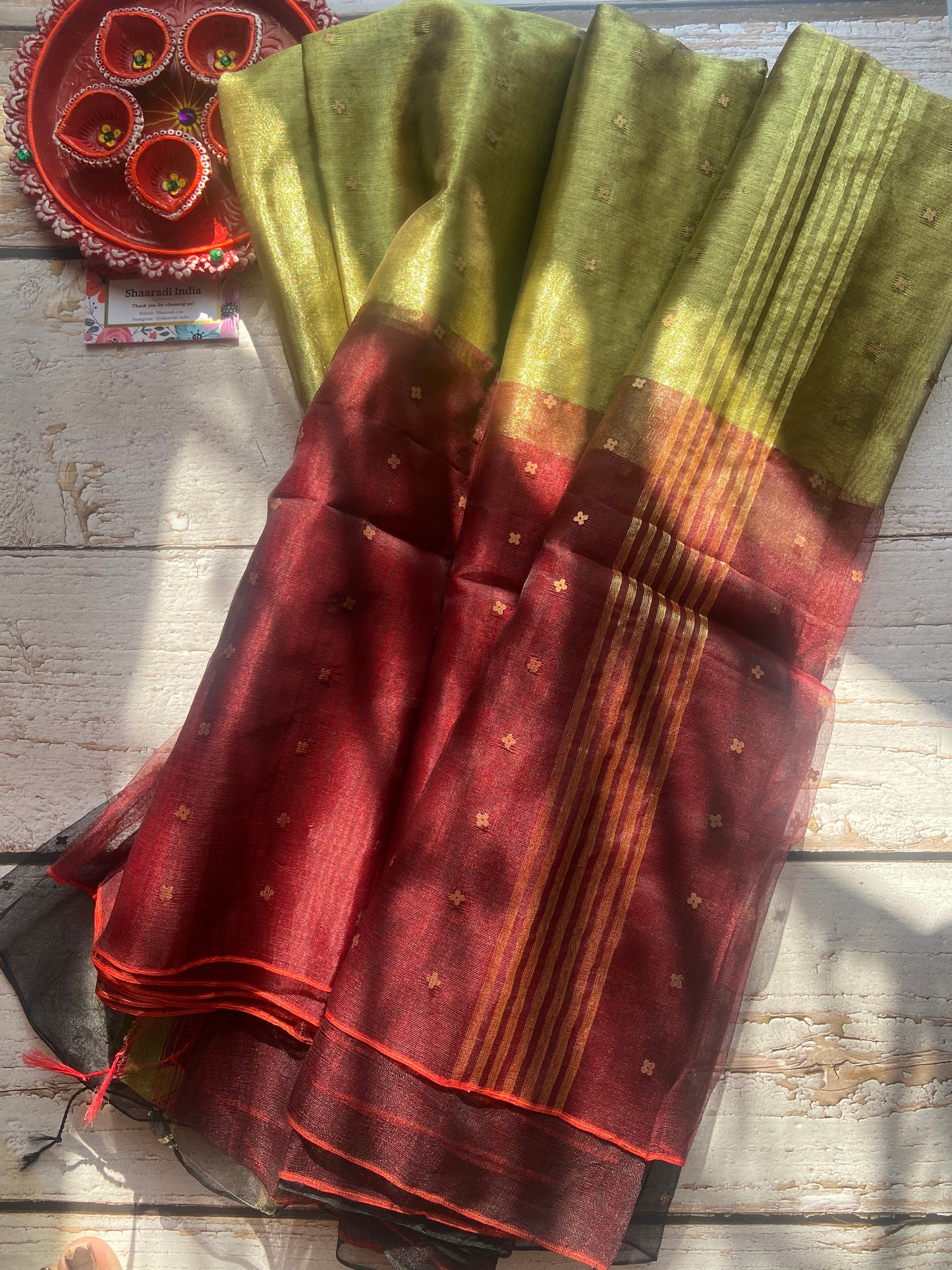 Banno Gold Tissue Saree