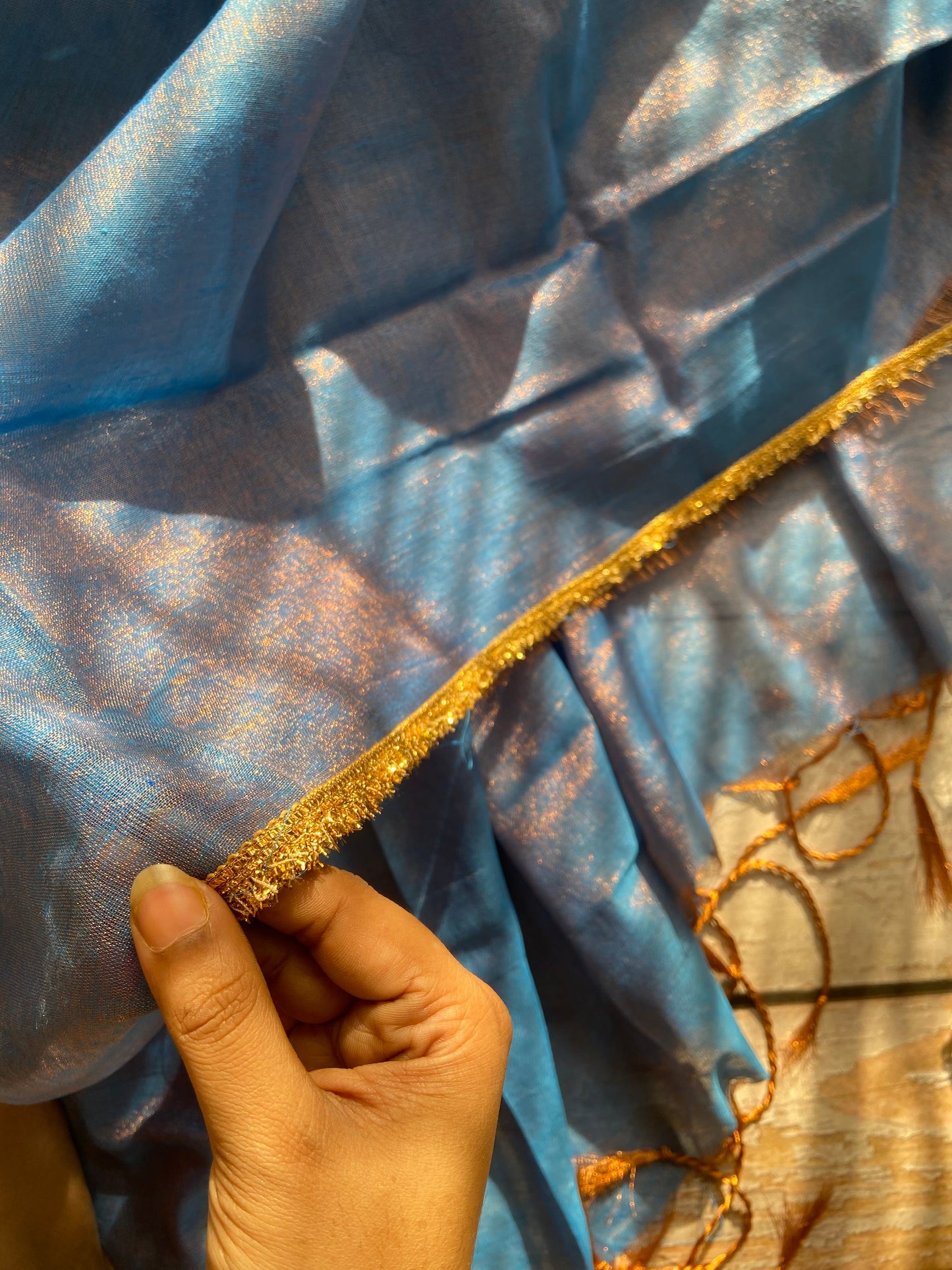 Sunehri Tissue Aasmani Saree