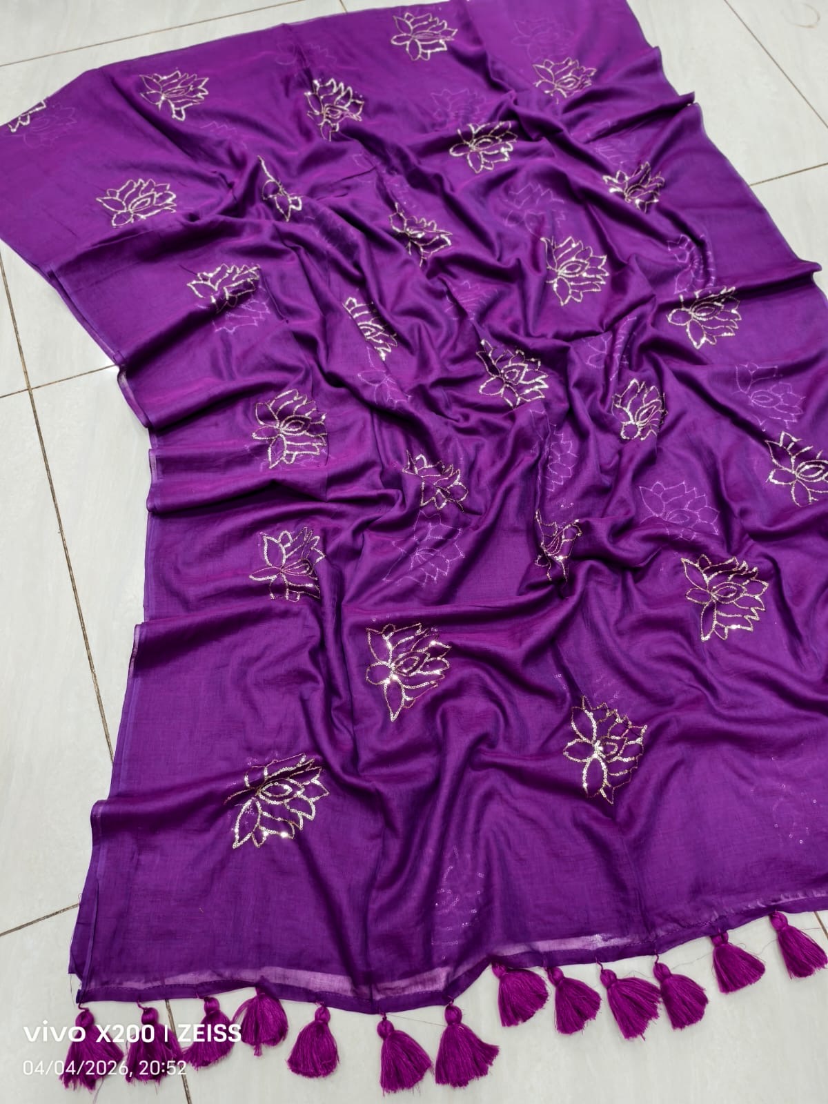 Sequinned kamal mul saree