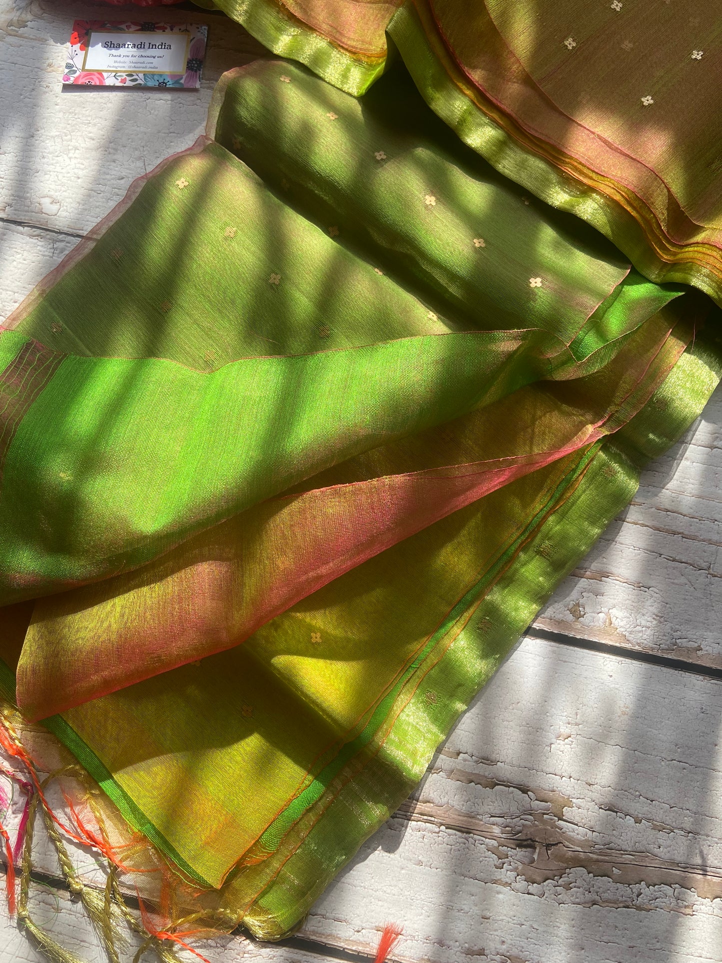 Banno Tia Tissue Saree