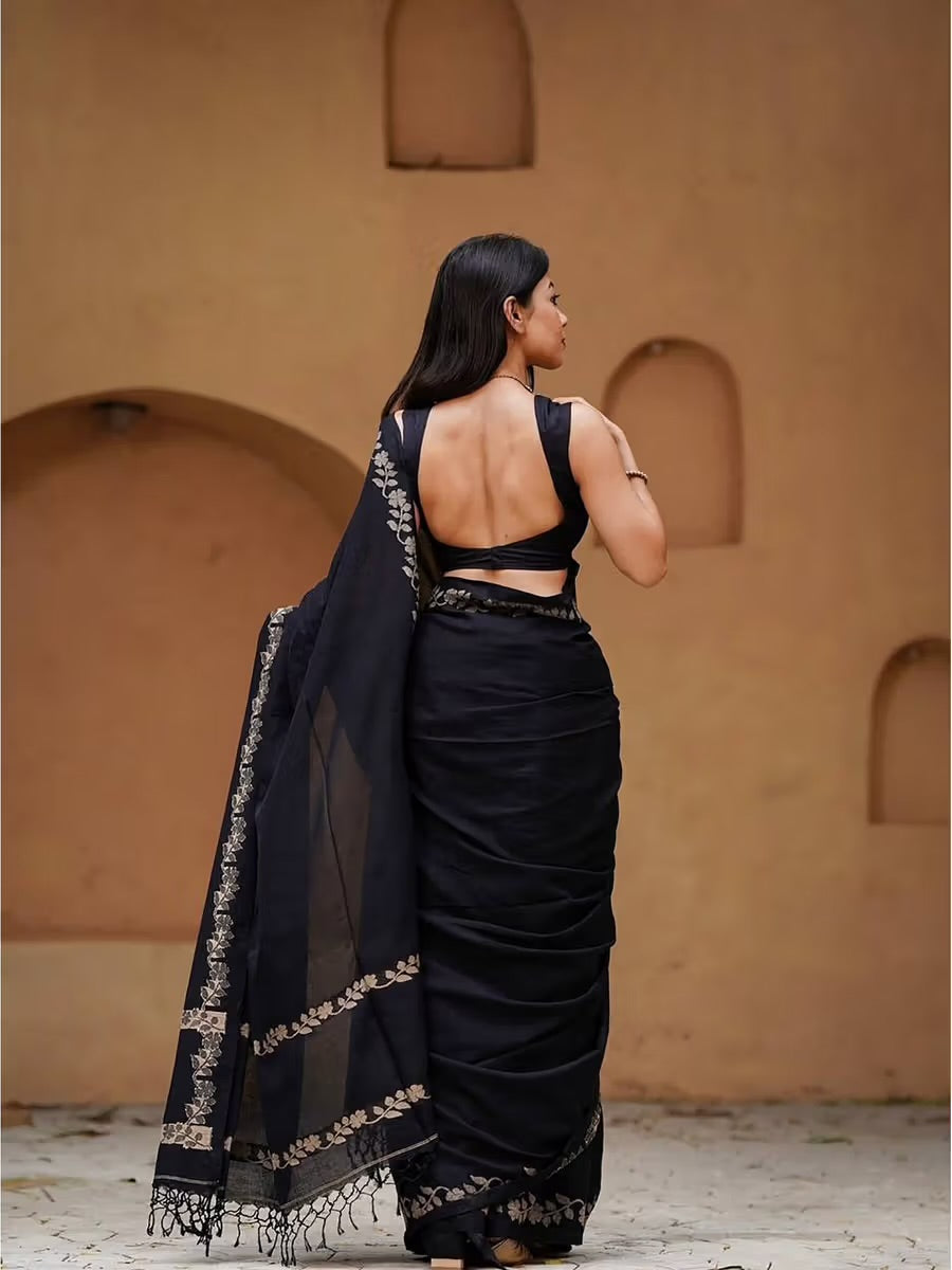 Aayat Mul Saree