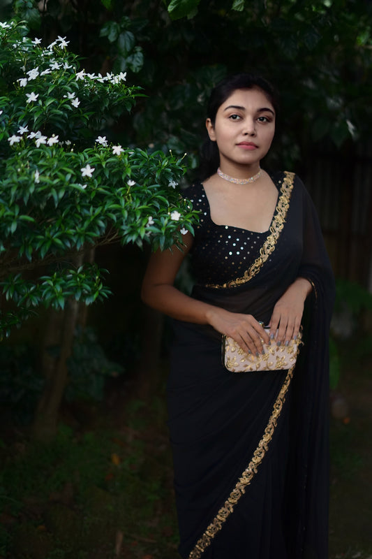 Sunehra Phool Embellished Saree