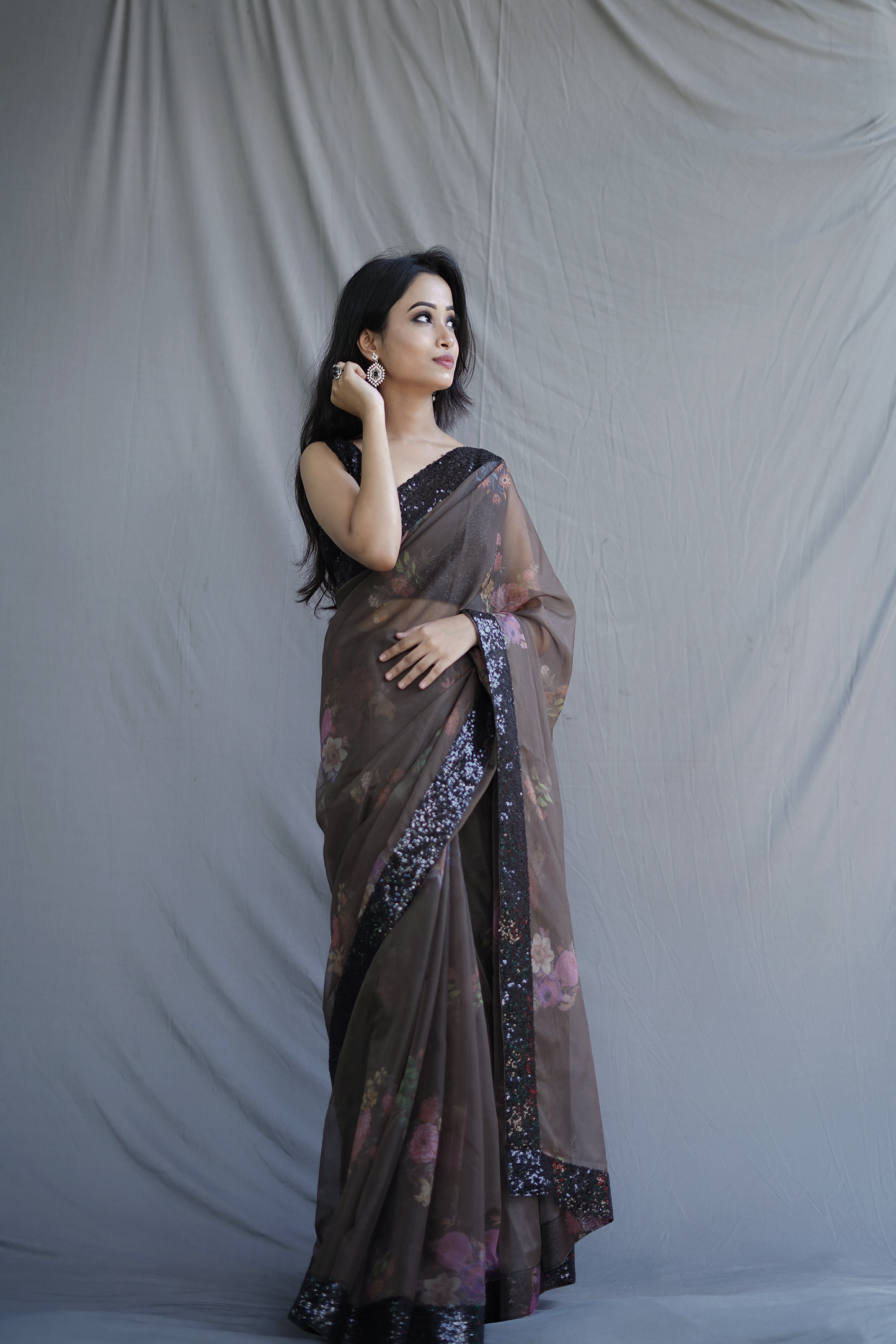 Viola Sequinned Organza Saree