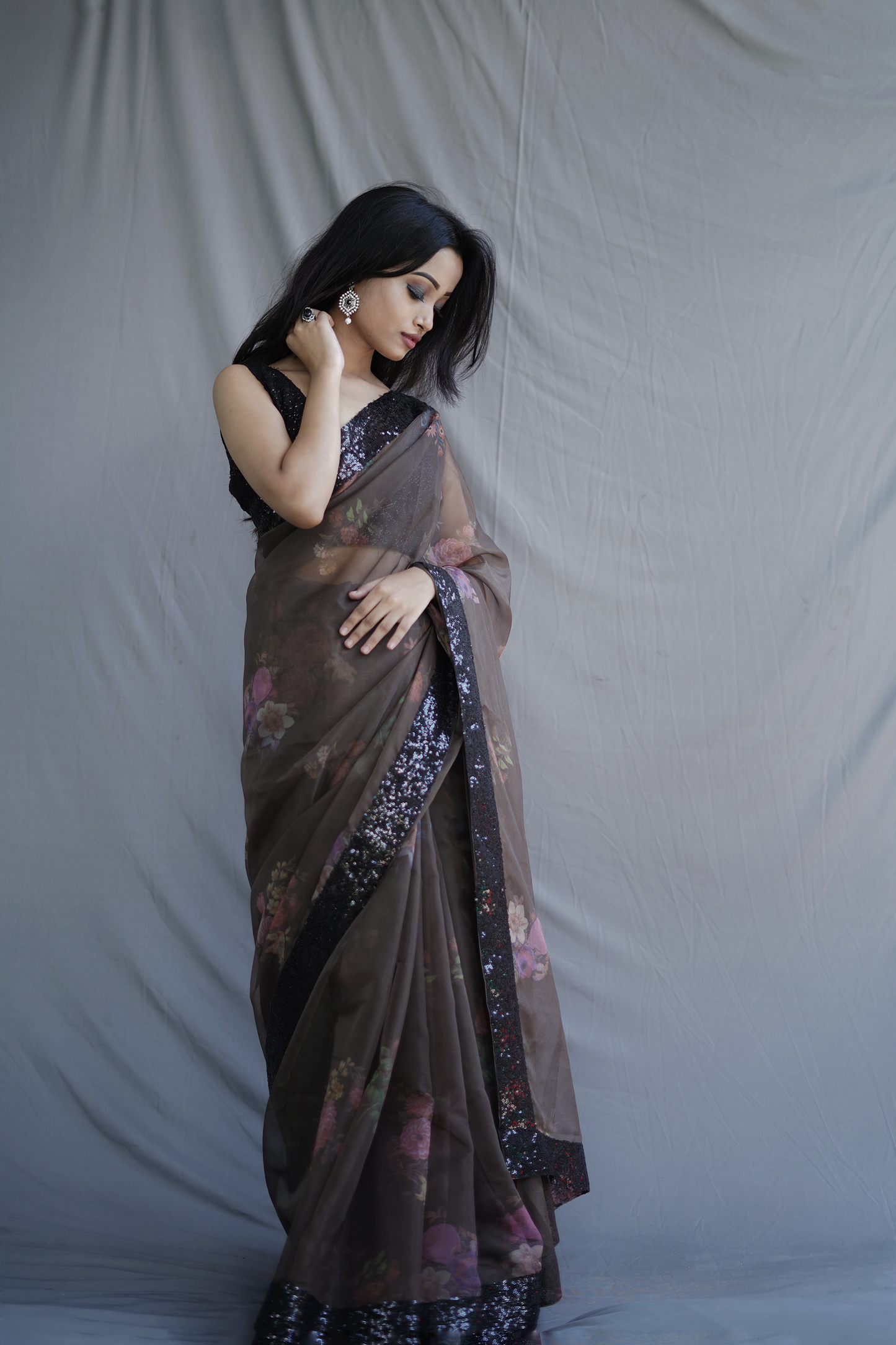 Viola Sequinned Organza Saree