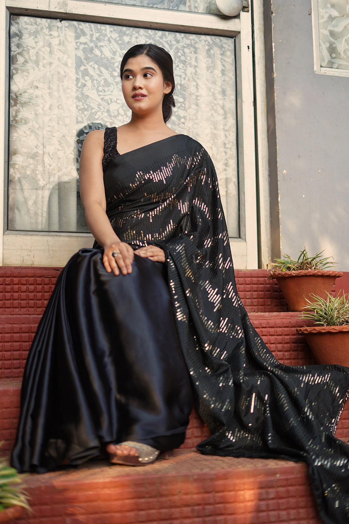Zigzag Black Saree
