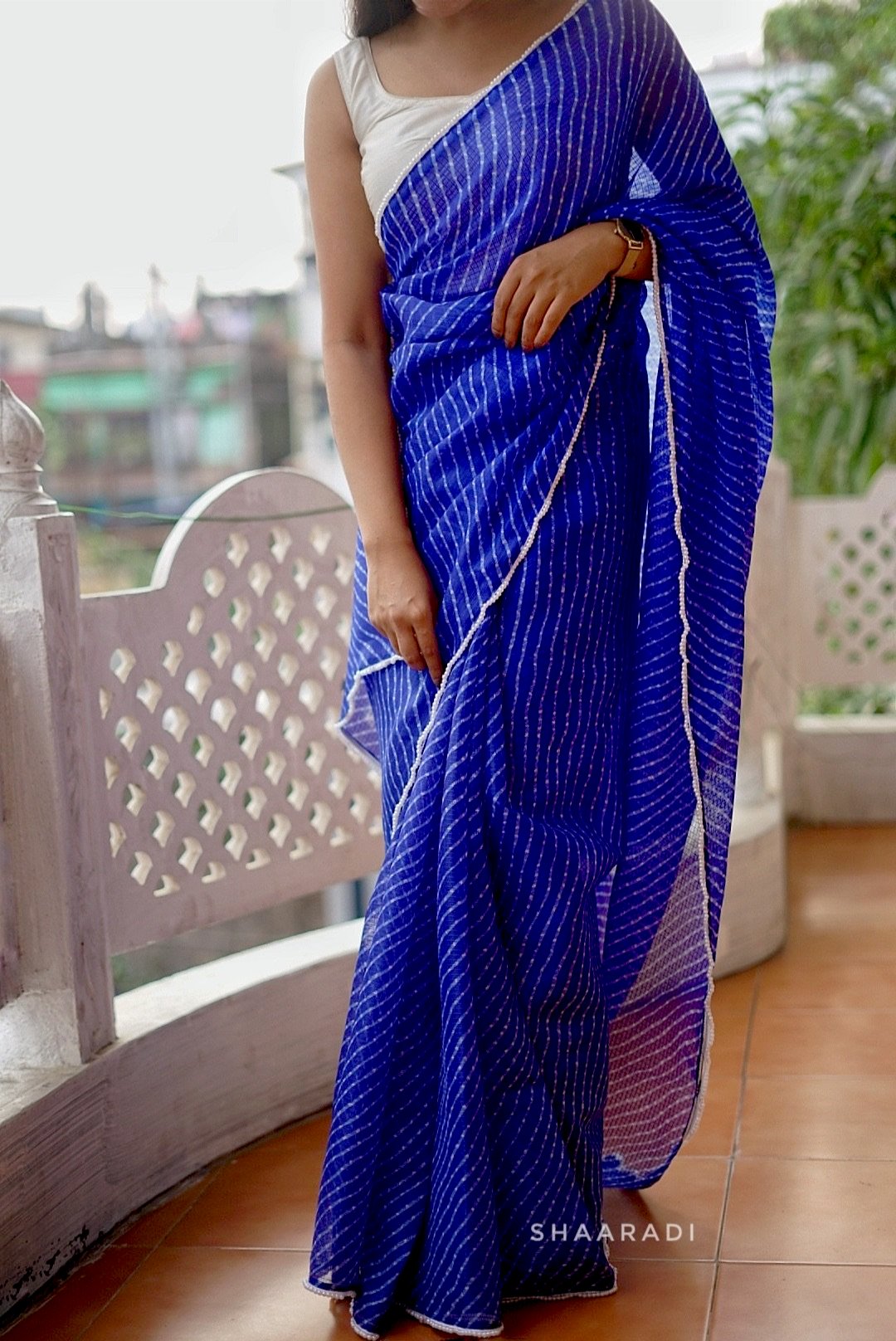 Neela Leheriya Saree