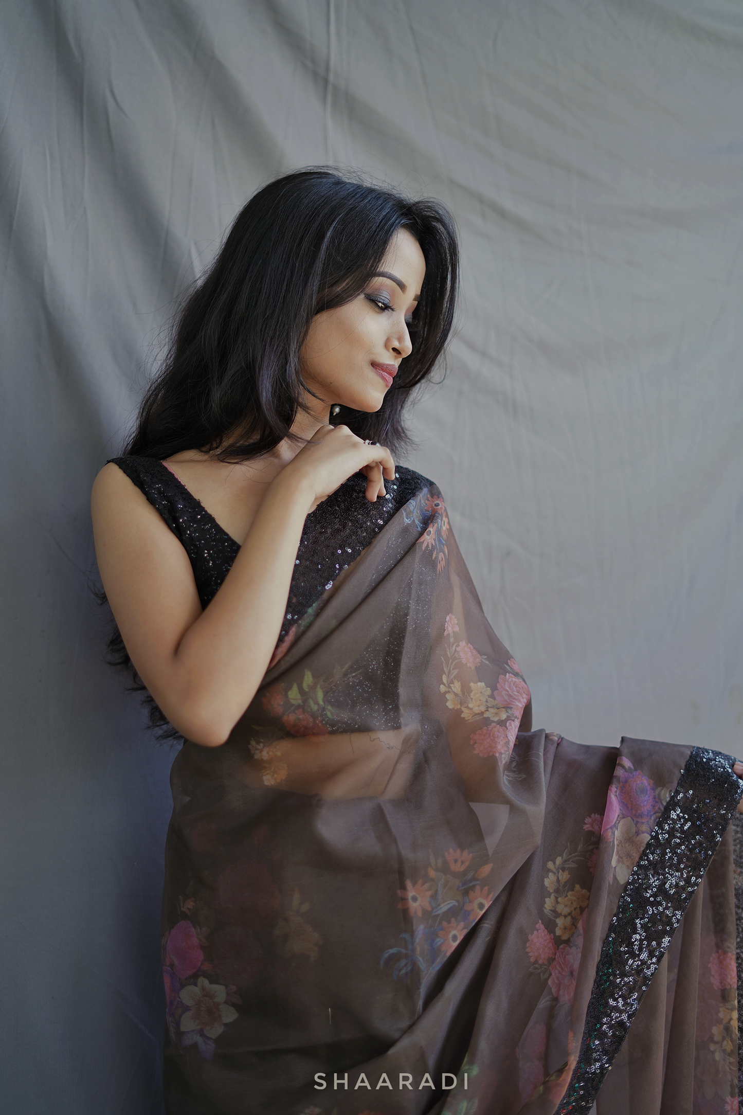 Viola Sequinned Organza Saree