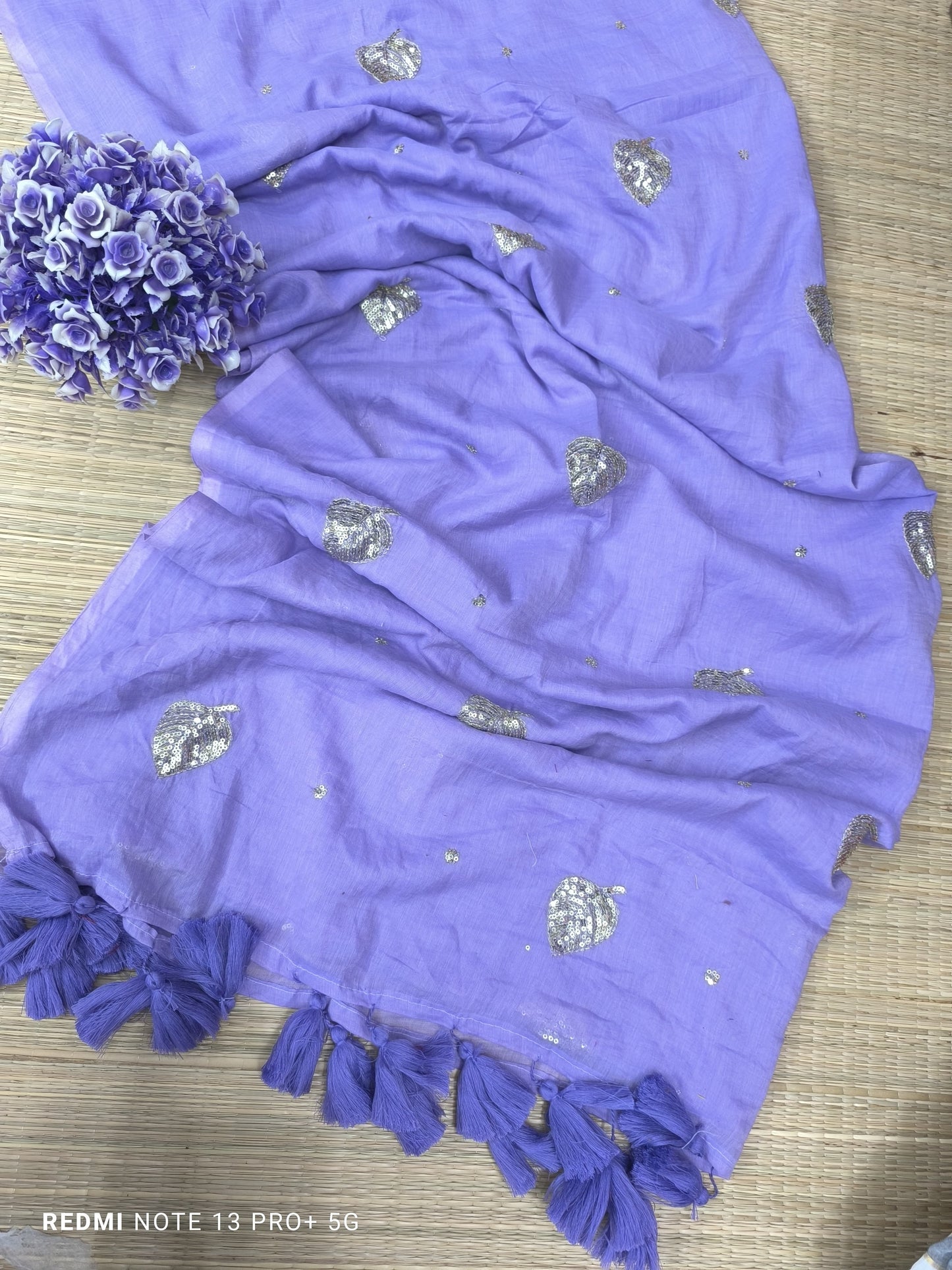 Kirti sequinned Mul Saree