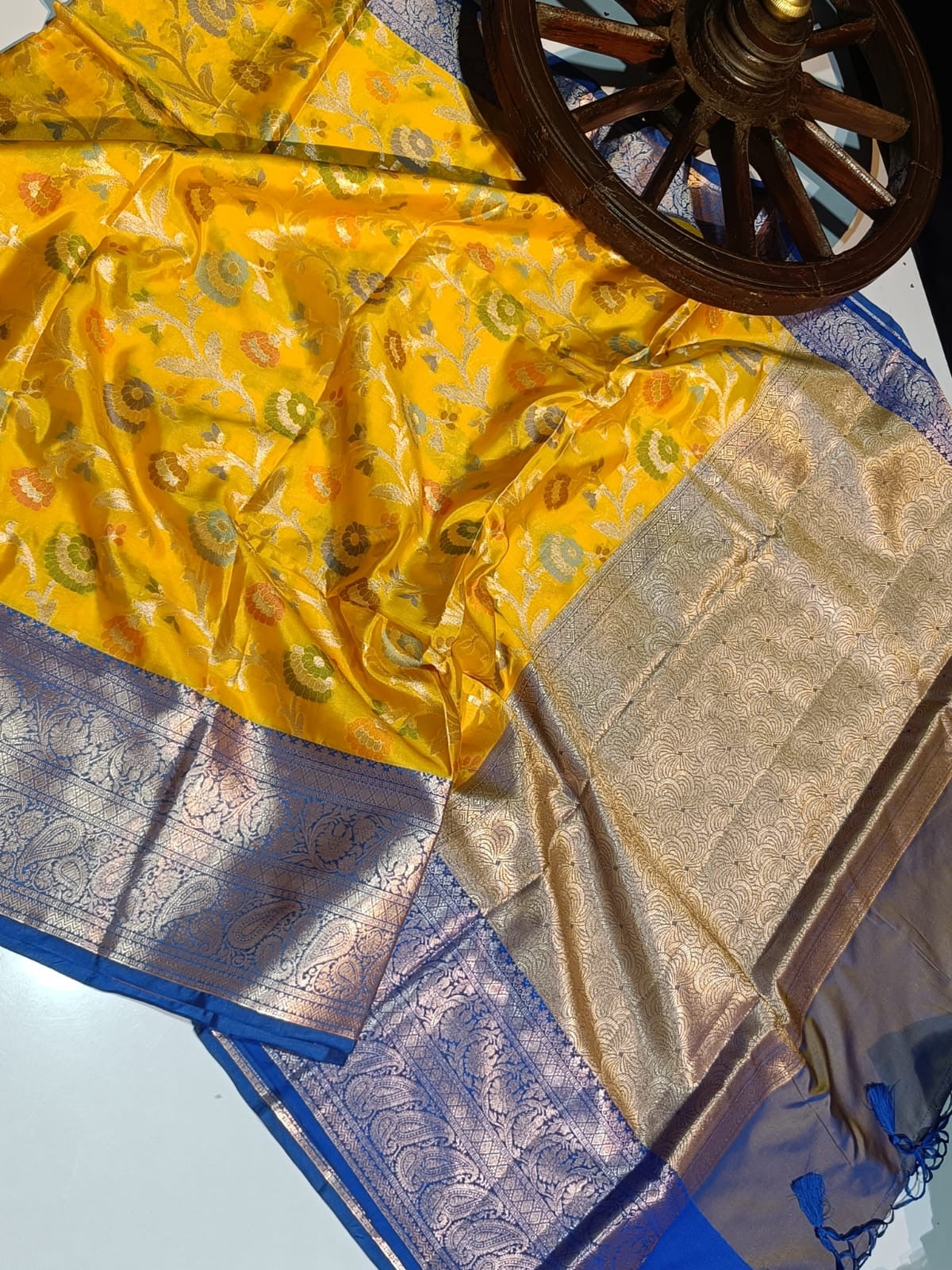 Sonphool Silk Saree