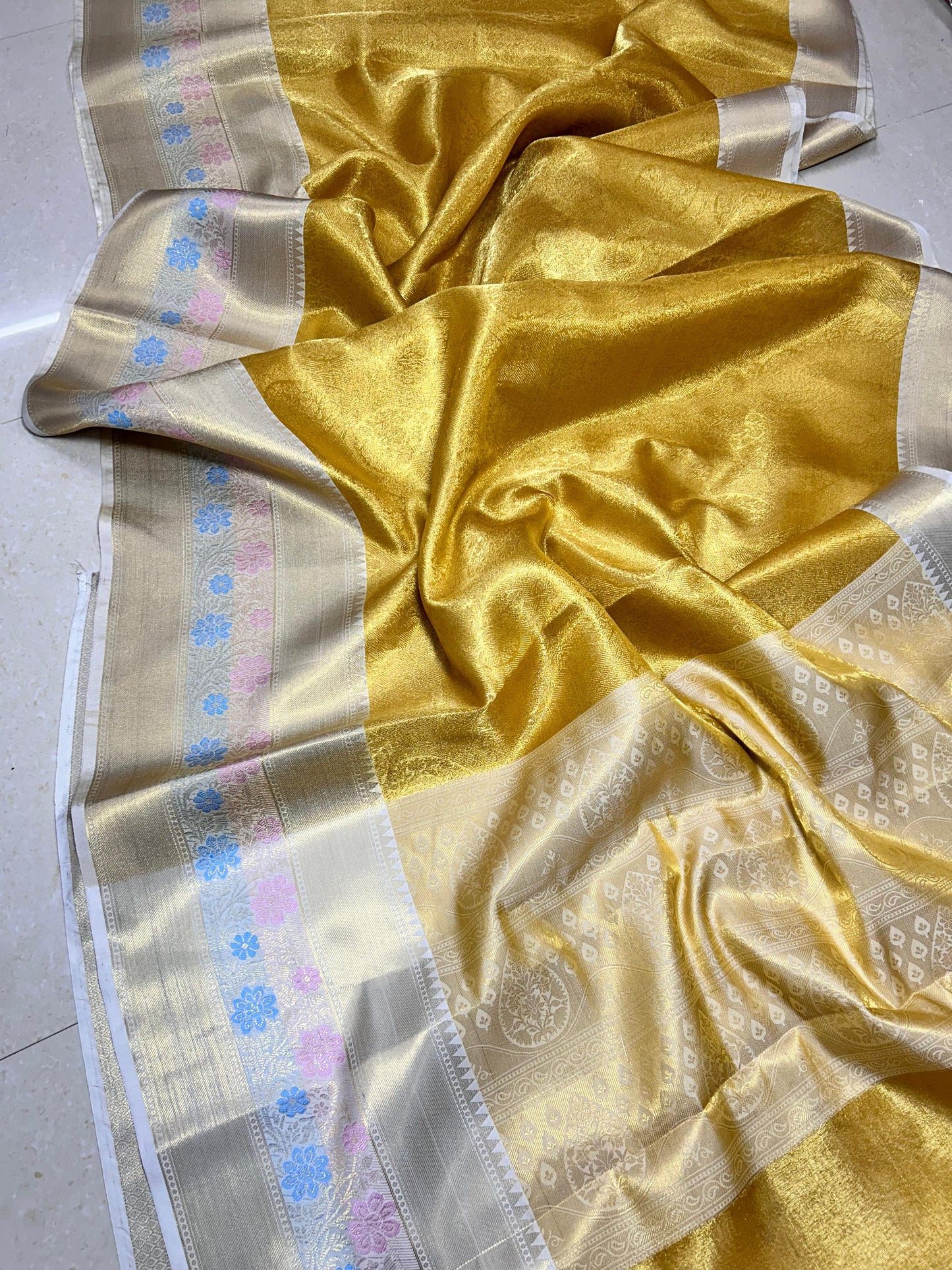 Kalki gold banarsi saree