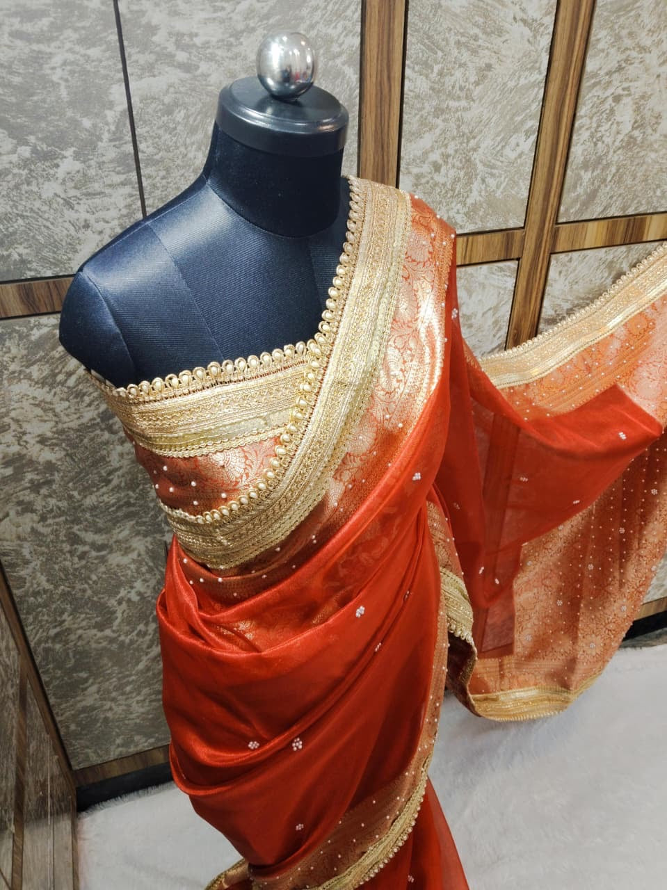 RUHI Banarasi Silk Saree