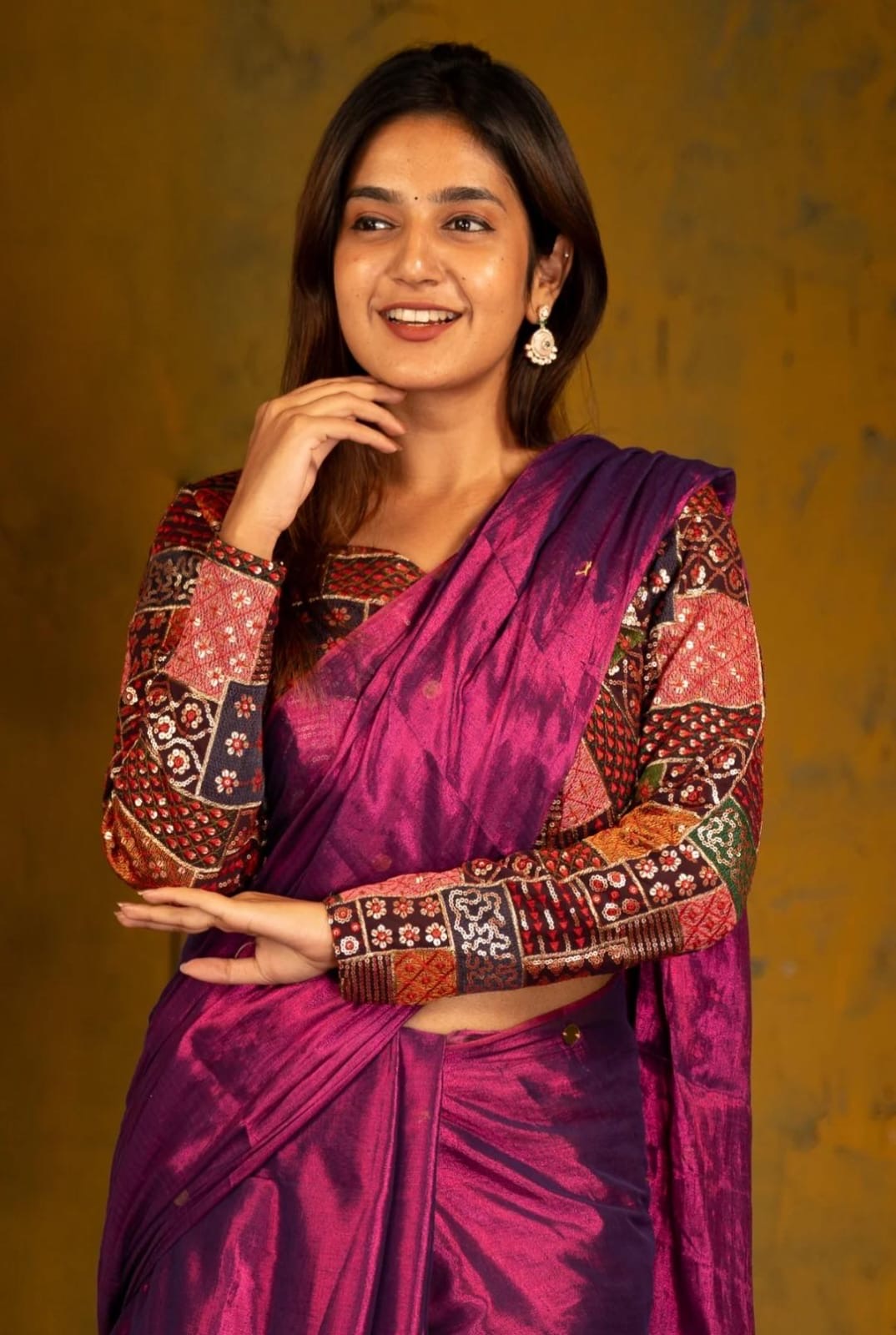 Chumki Tissue Saree