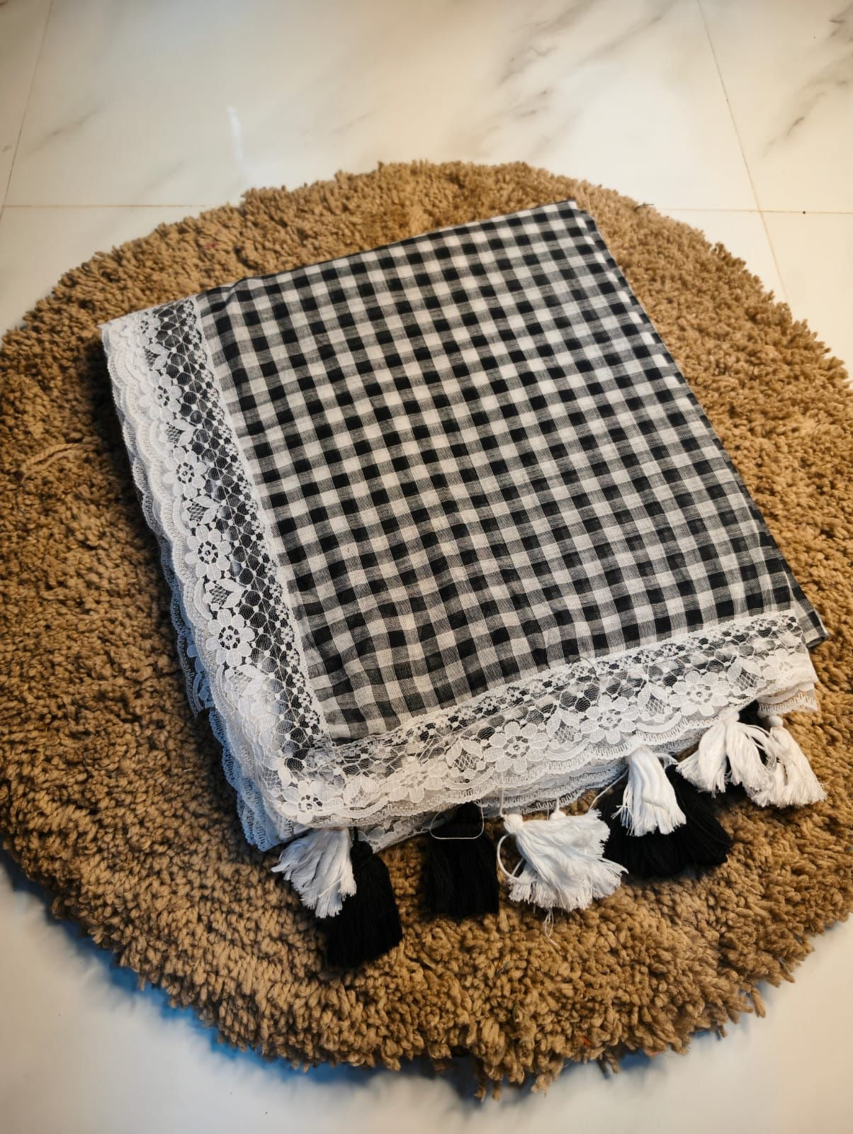 Dhriti Checked Mul Saree
