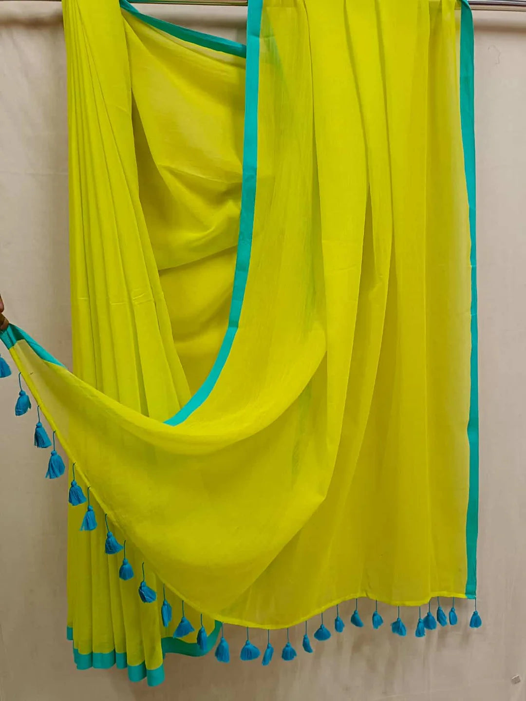 Alaya Mul Saree (Lime)