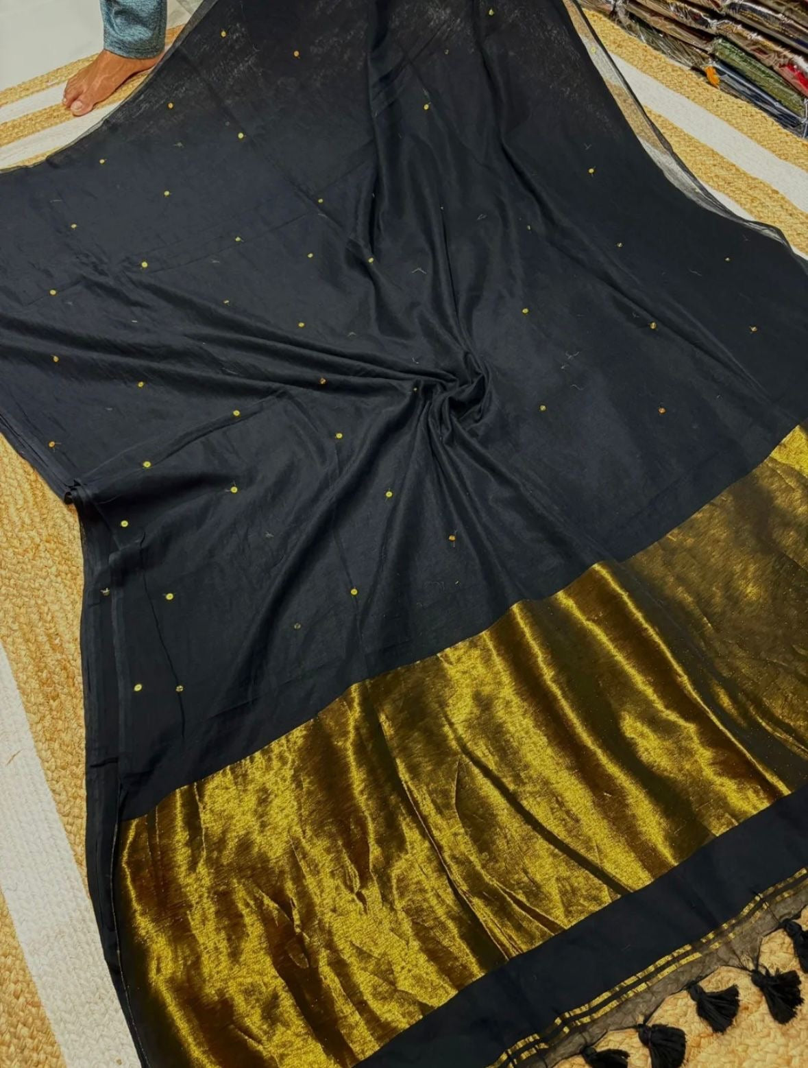 Bela Chumki Saree