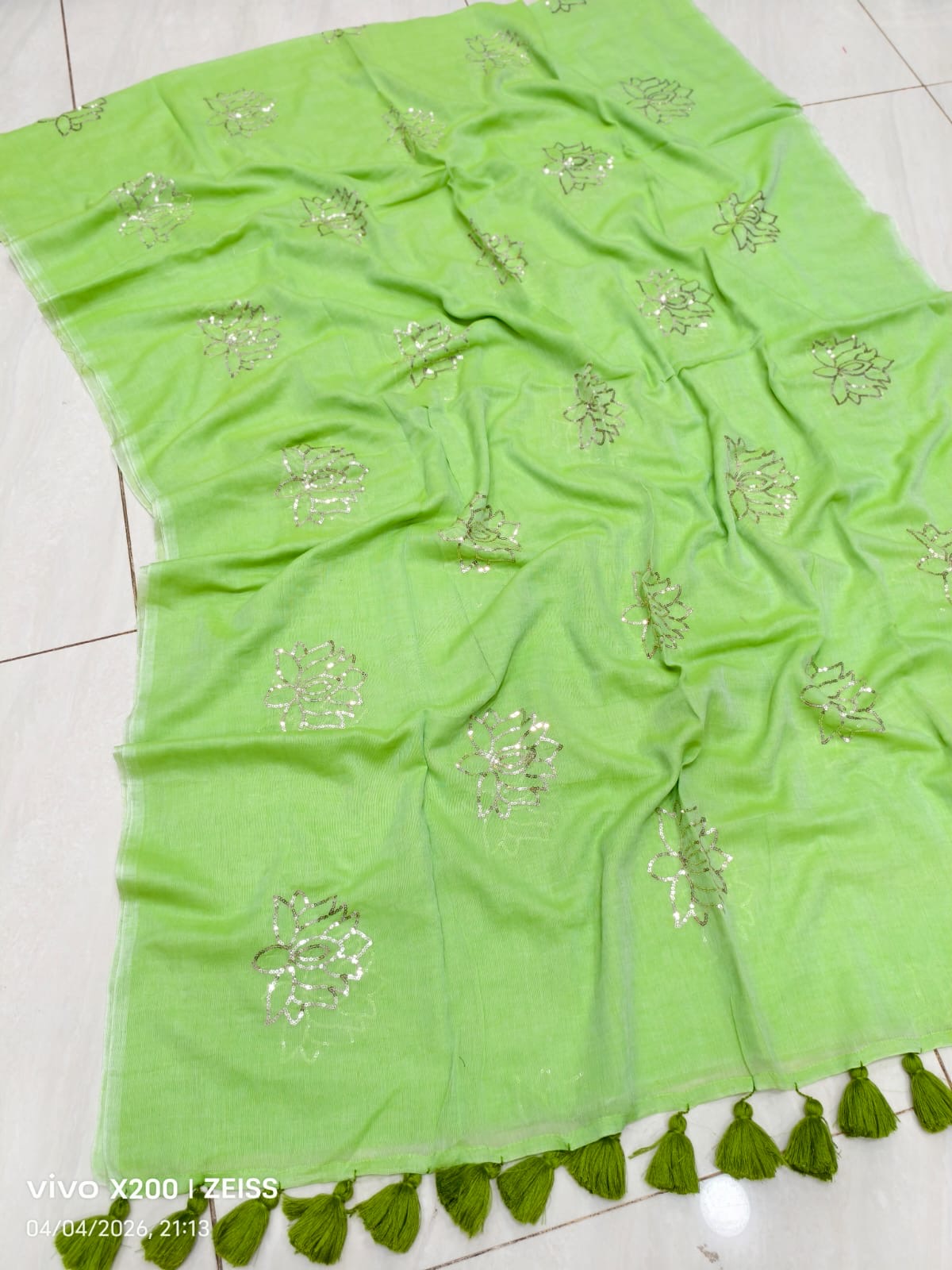 Sequinned kamal mul saree