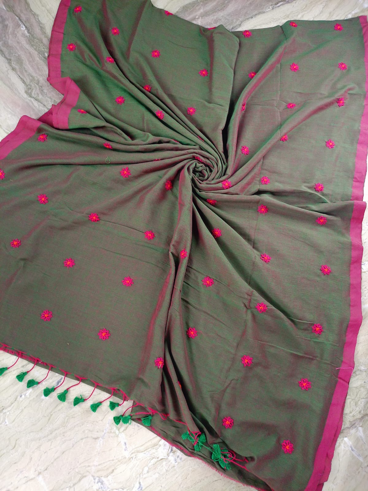 Phool chaman saree