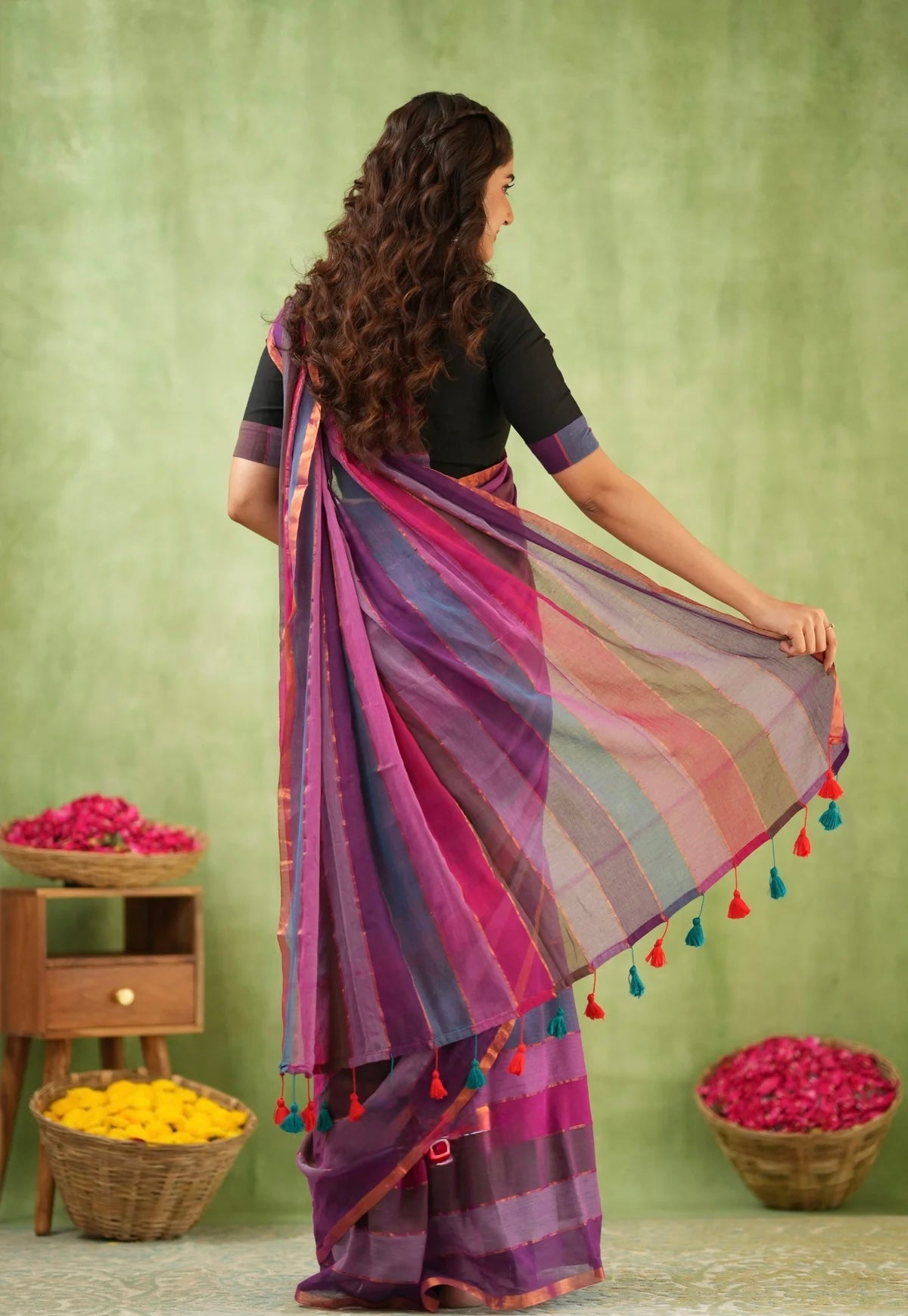 Gulabo Mul Saree (Multi)