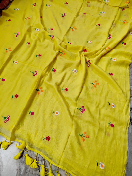 Wildflower White Saree