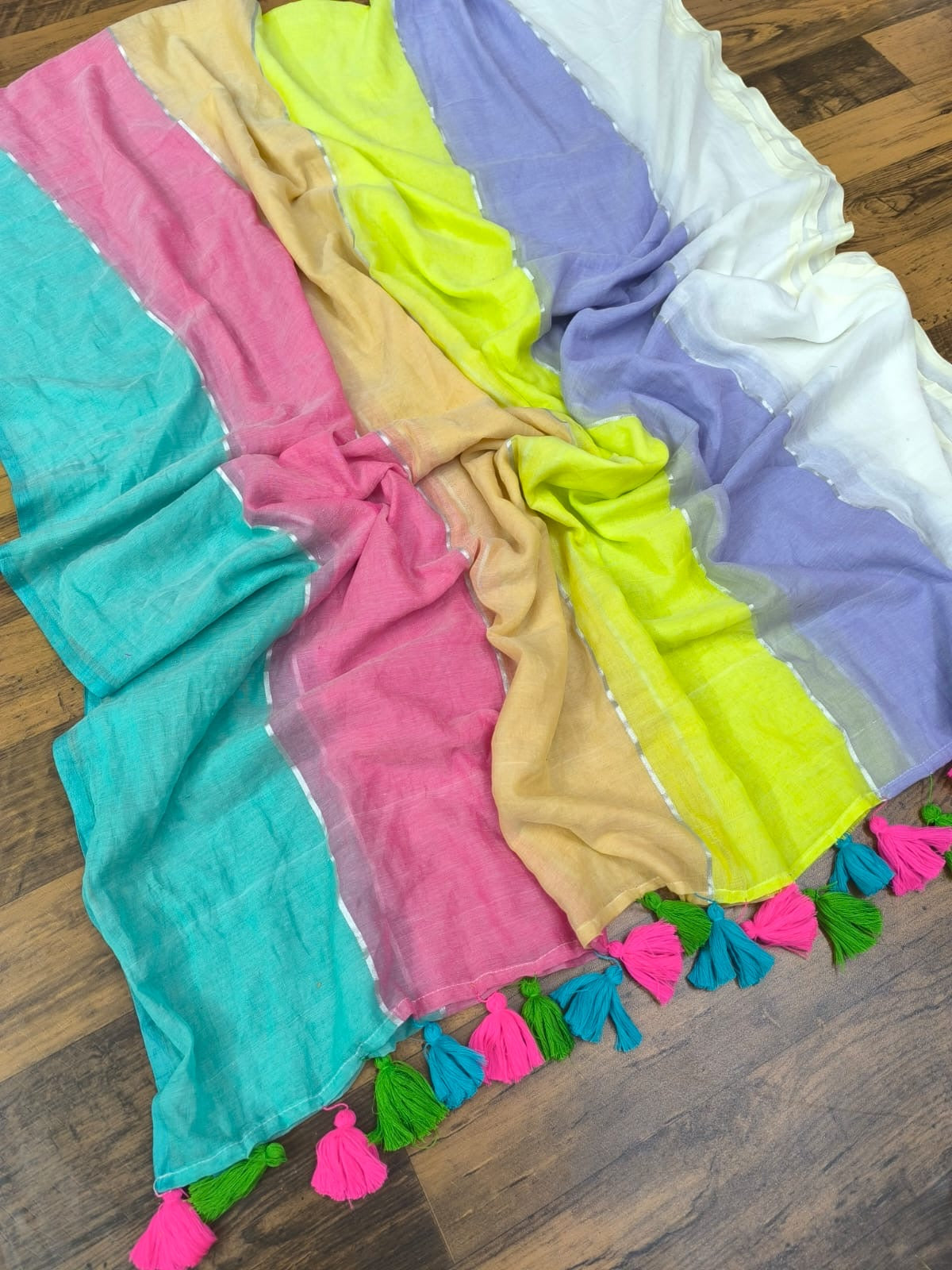 Aruni mul saree