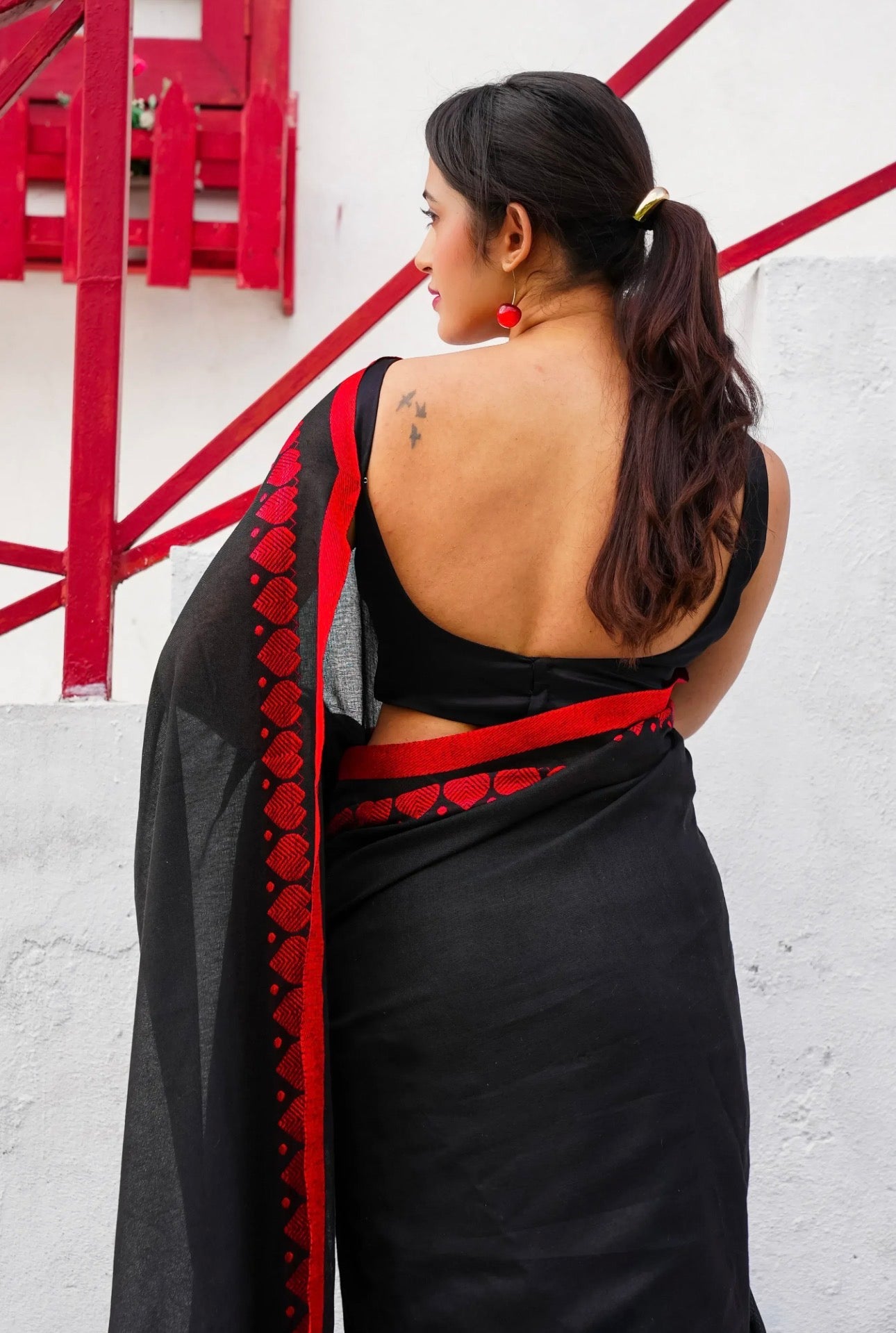 Tia Black Saree