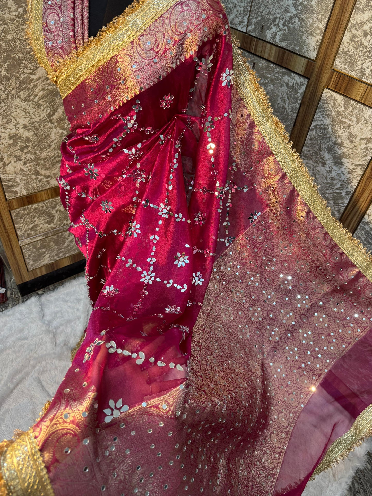 Tamanna Tissue Silk Saree (red)