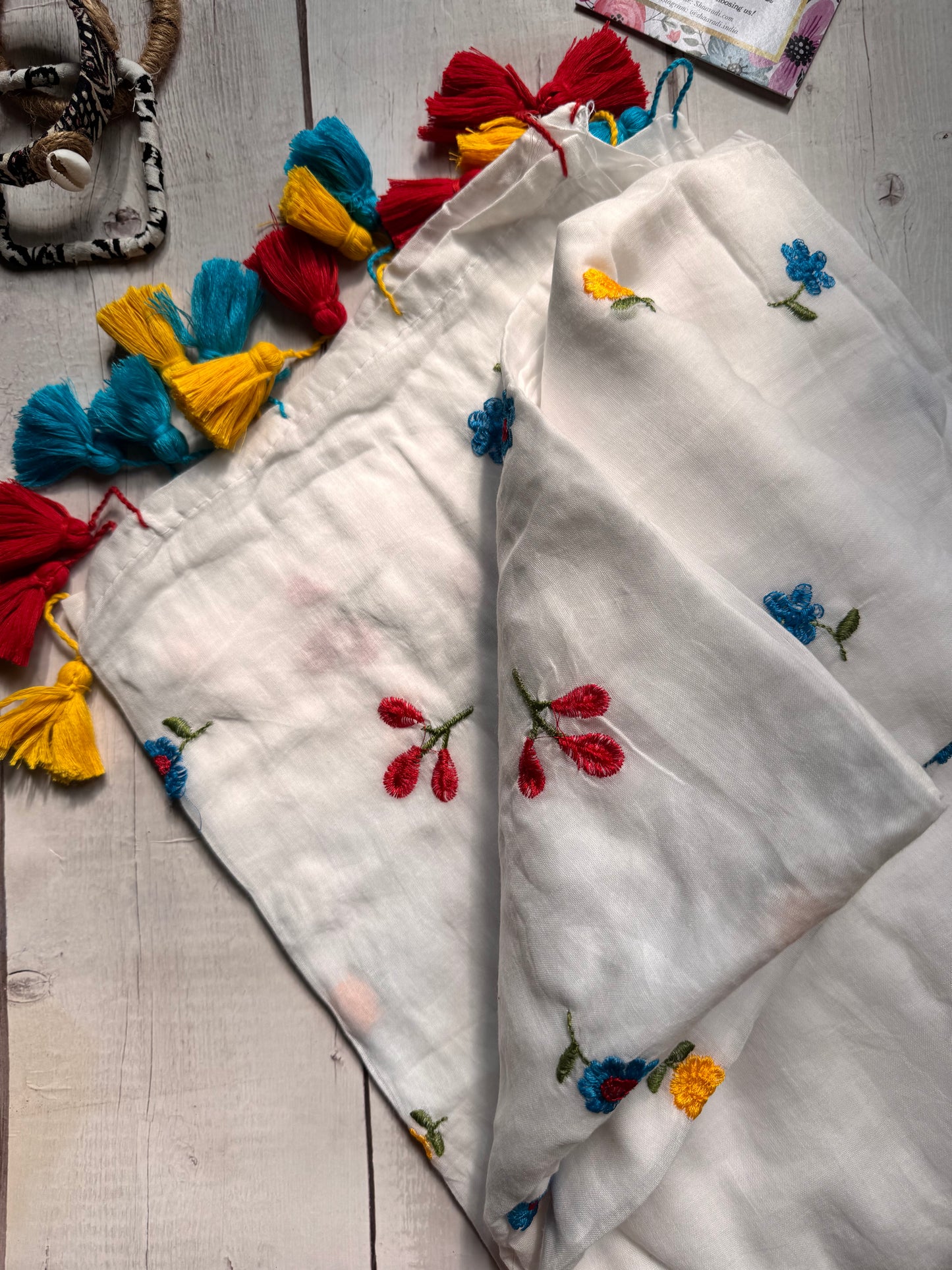 Wildflower White Mul Saree