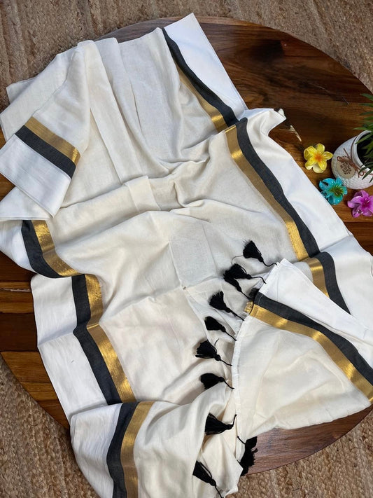 Kala Sada Mul Saree