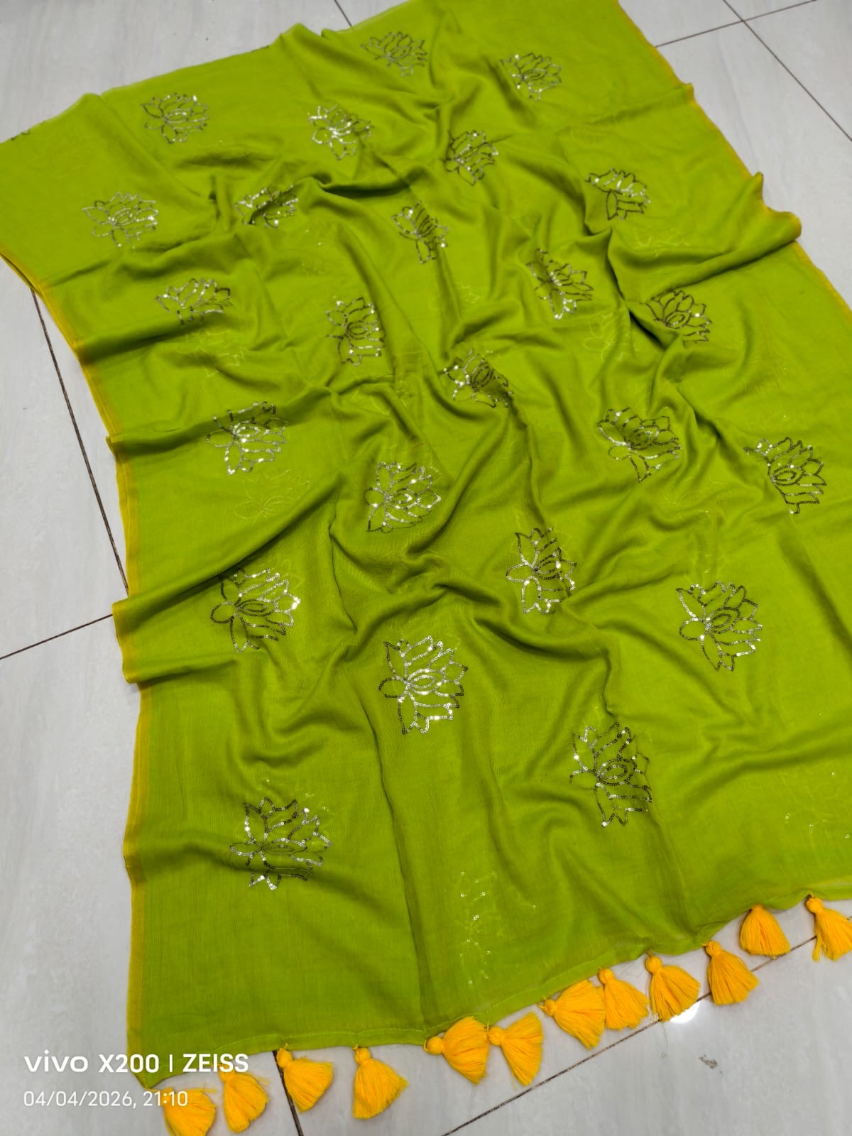 Sequinned kamal mul saree