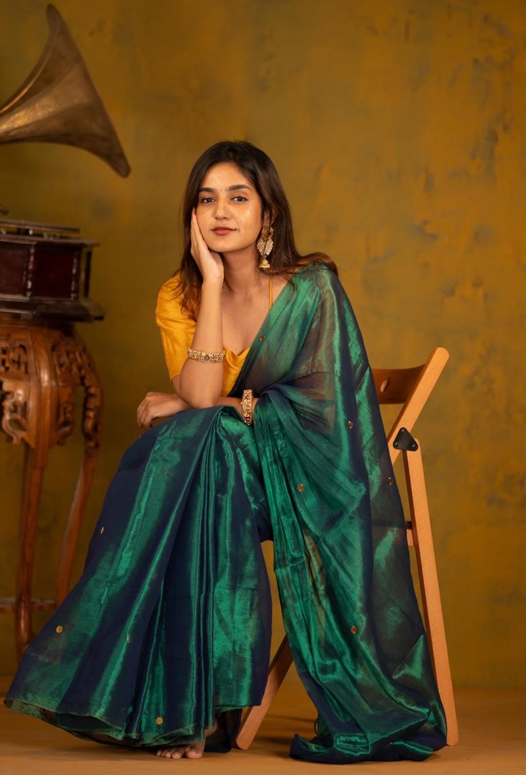 Adira Gini Saree