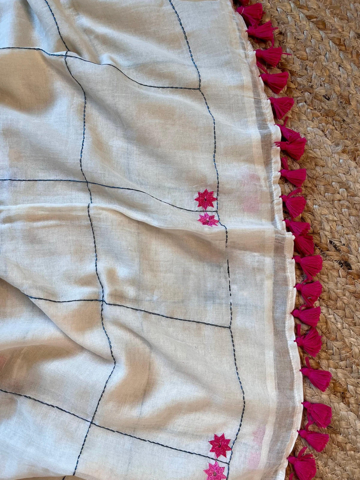 Bunophool Saree