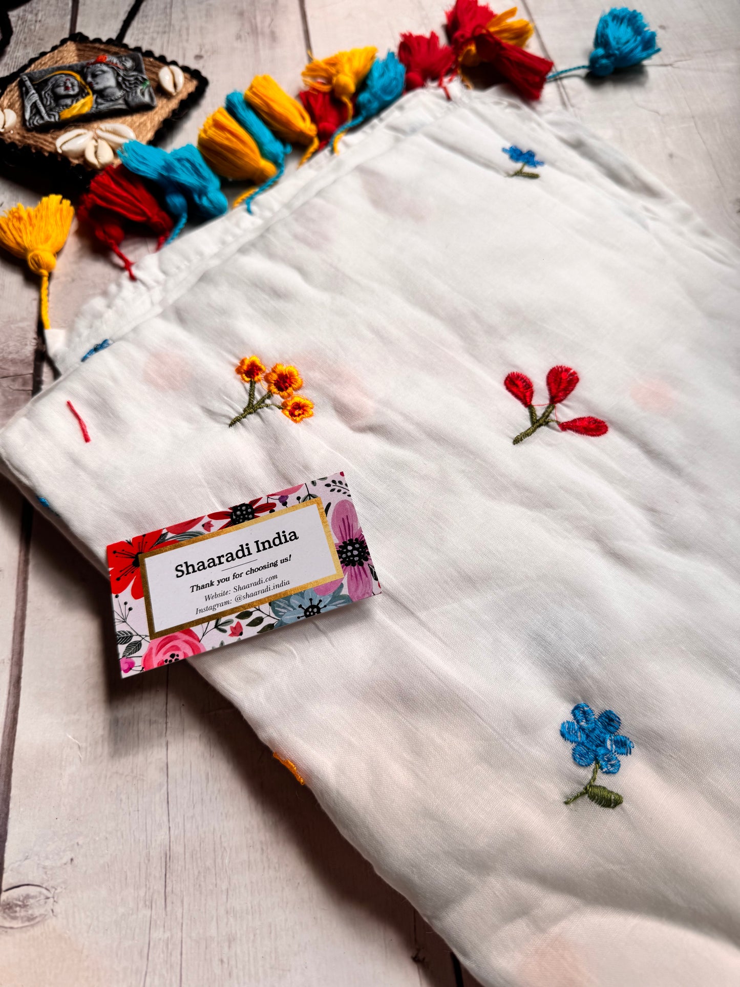 Wildflower White Mul Saree
