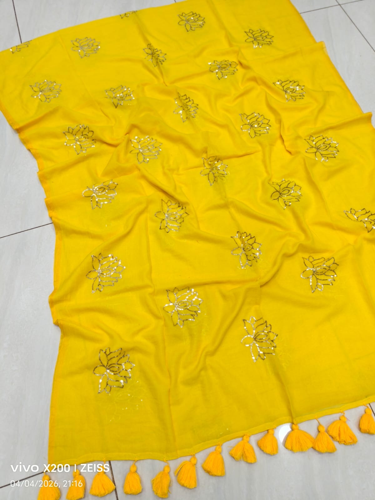 Sequinned kamal mul saree