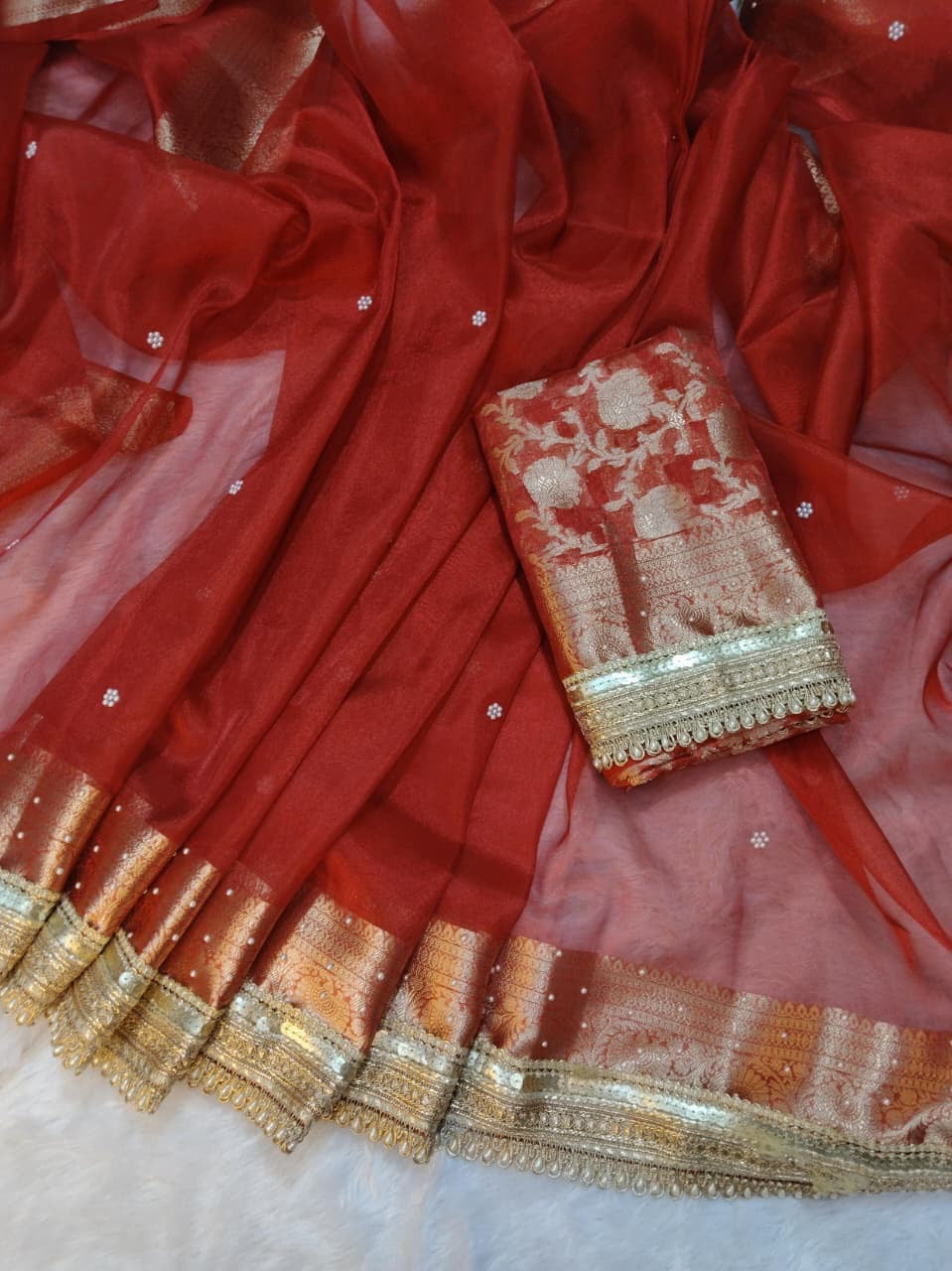 RUHI Banarasi Silk Saree