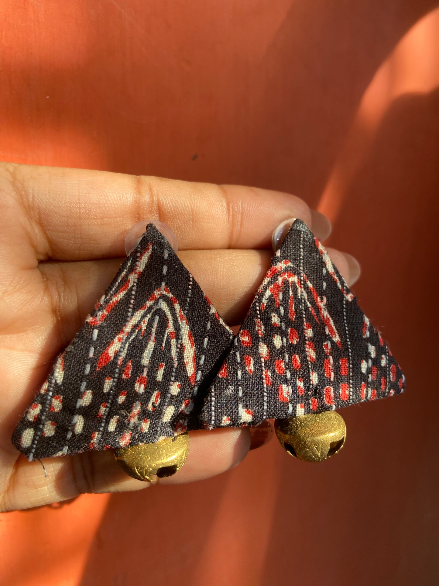 Tribhuj Ear Studs