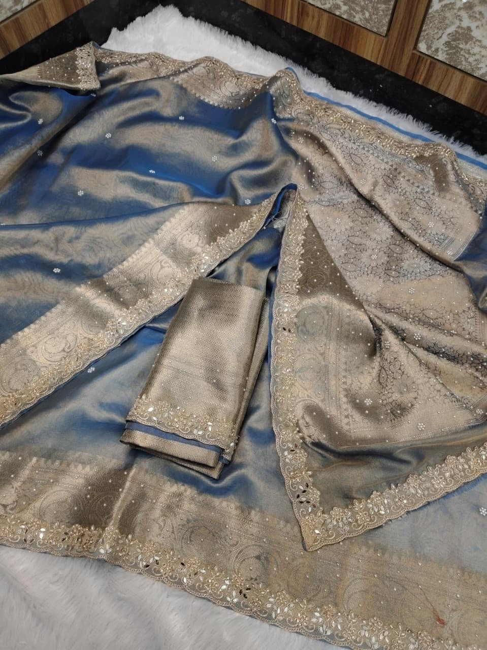Reba Banarasi Silk Saree