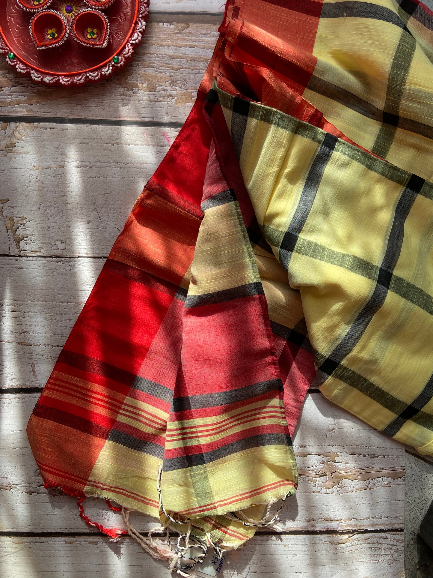 Laal Holudh Khadi Saree