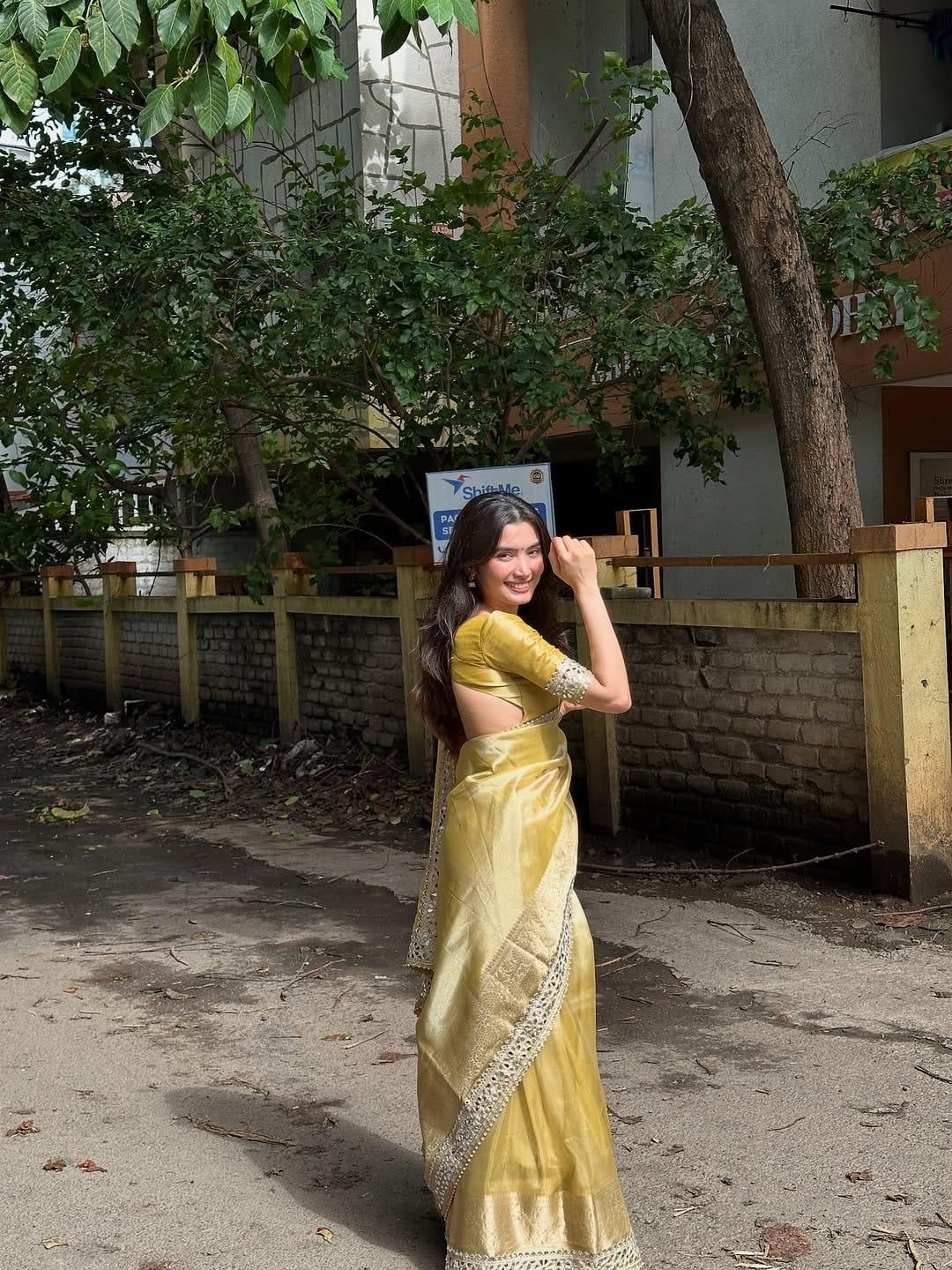 Satya Tissue Silk Saree