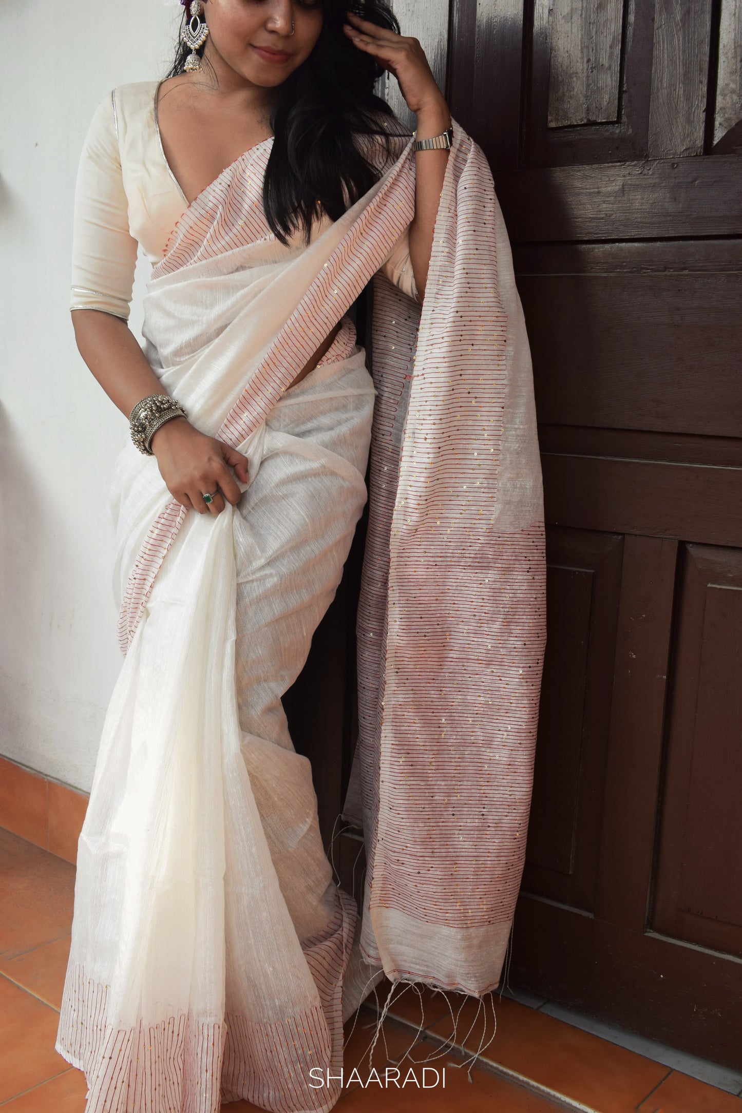 The Snowdrop Saree