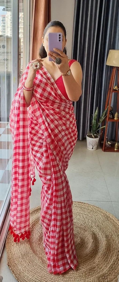Ila Checked Mul Saree