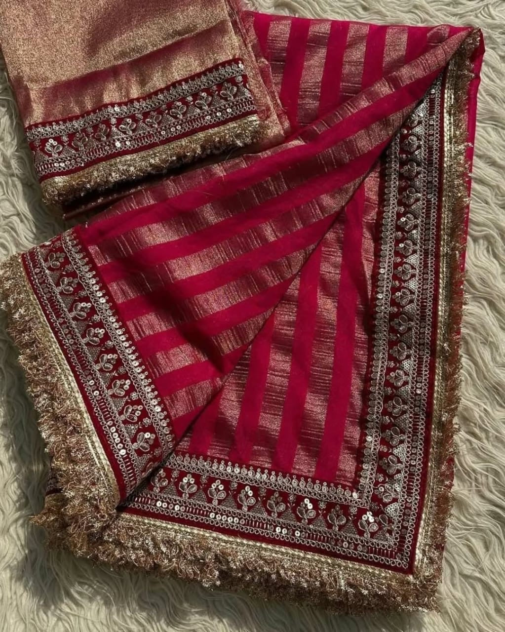 Rubaai Organza Silk Saree
