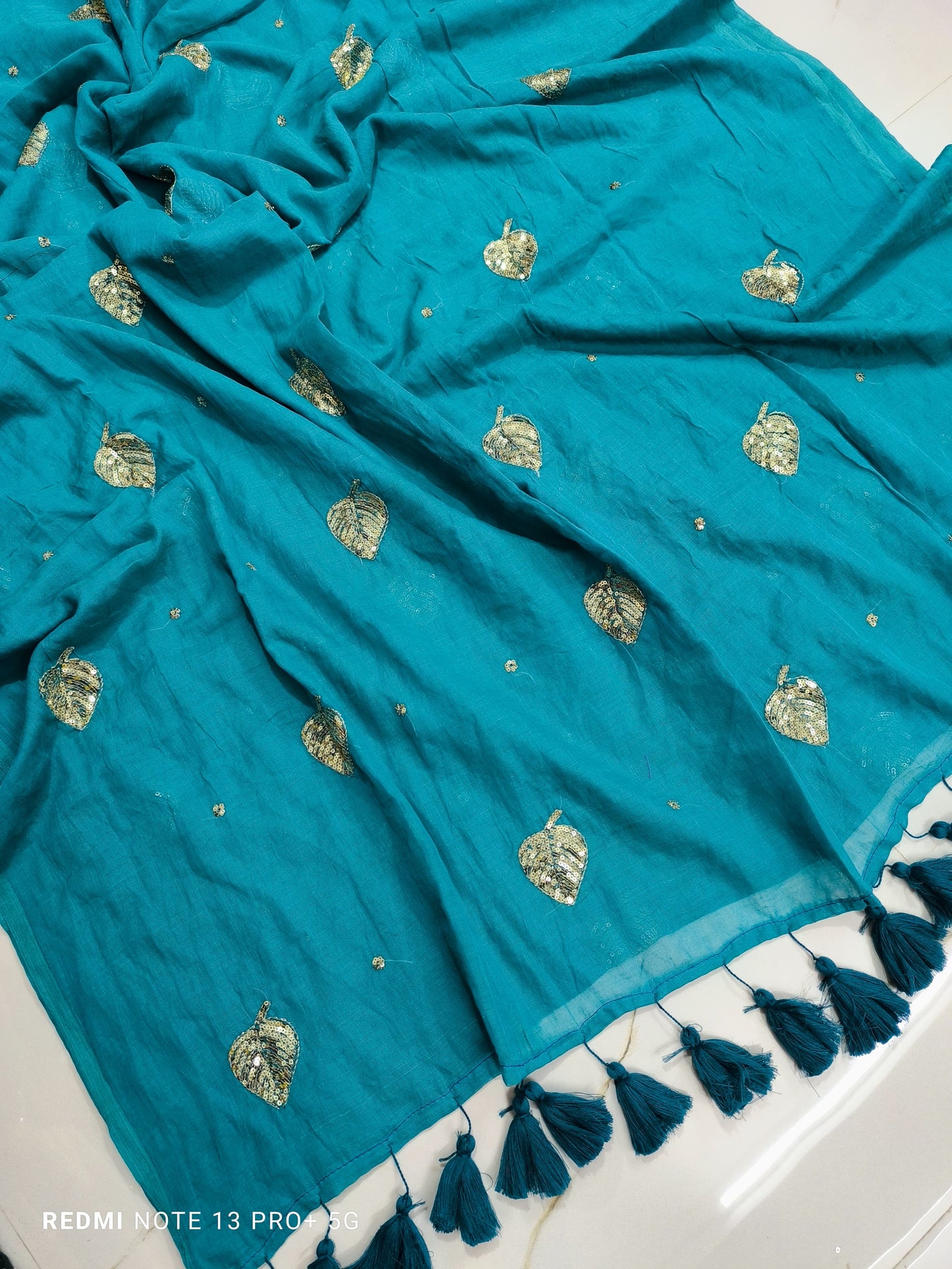 Kirti sequinned Mul Saree