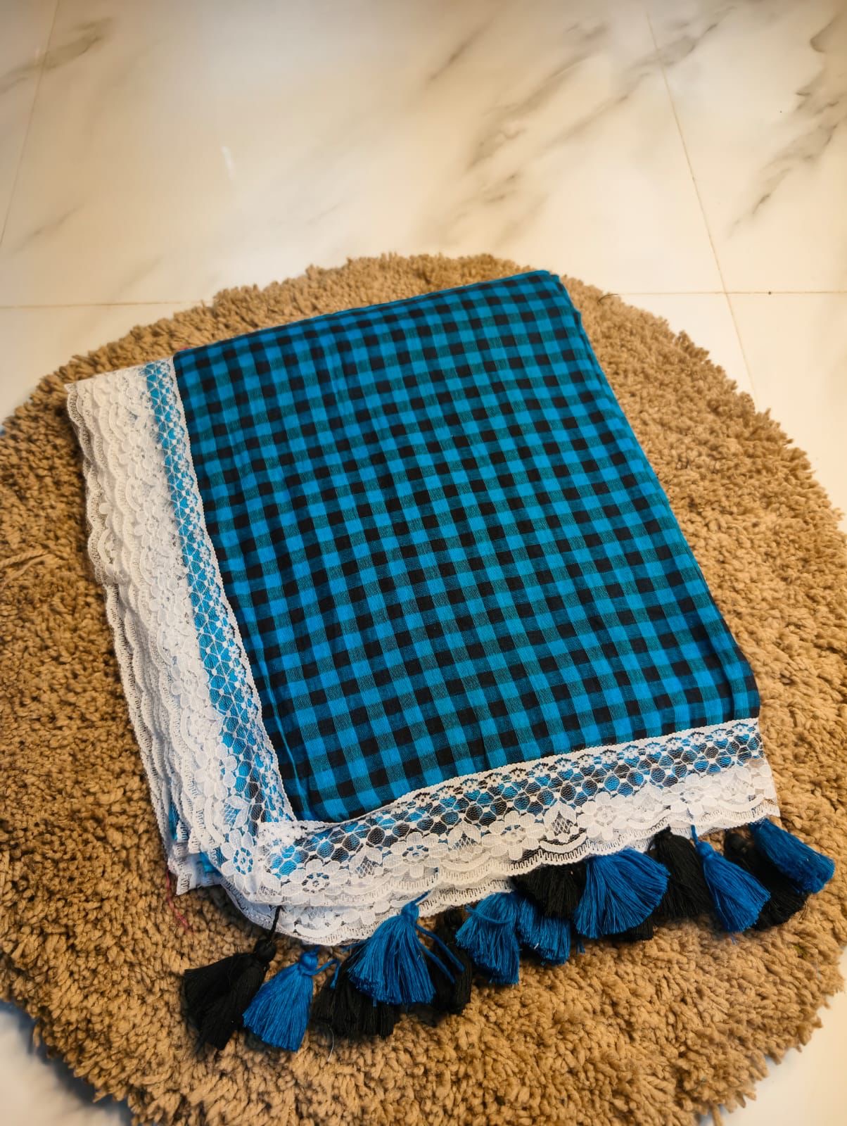 Dhriti Checked Mul Saree