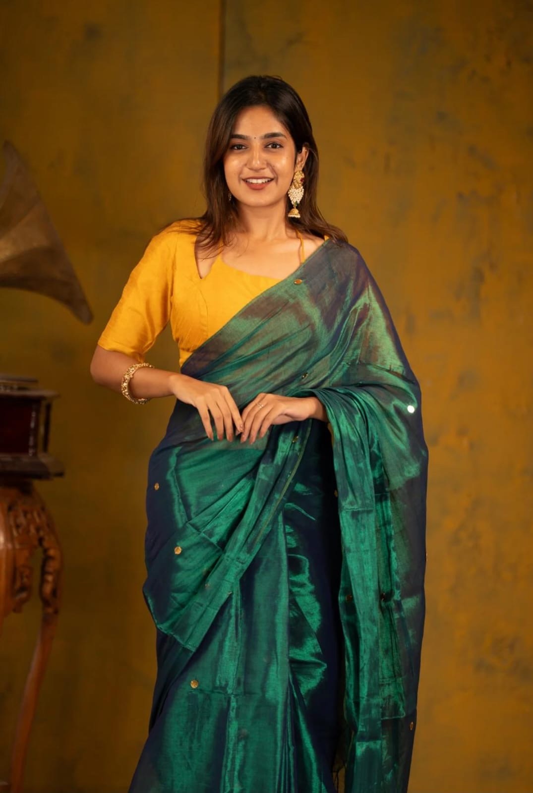 Adira Gini Saree