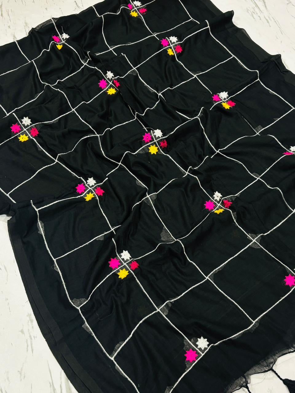 Bunophool Saree
