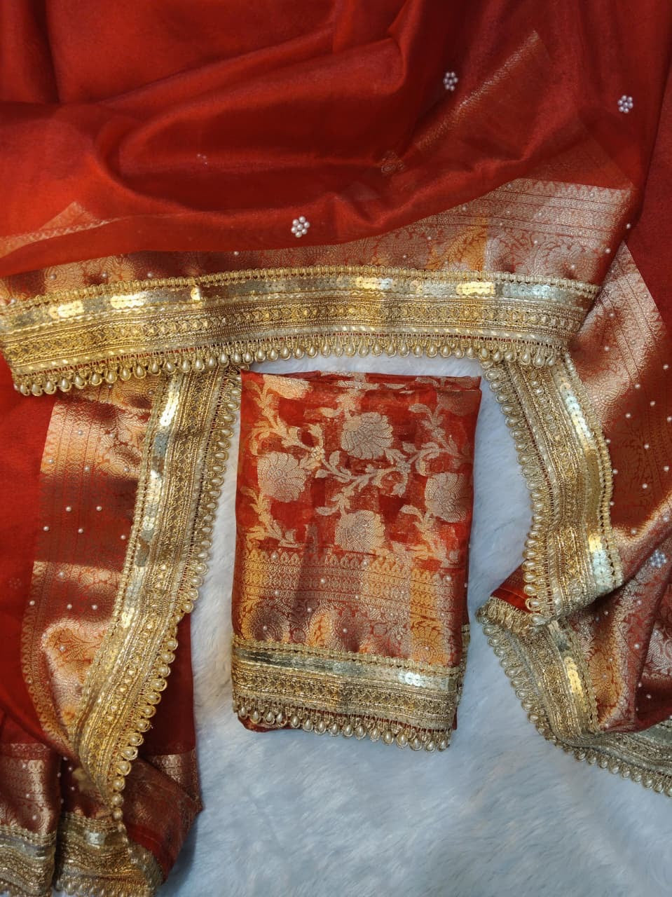 RUHI Banarasi Silk Saree
