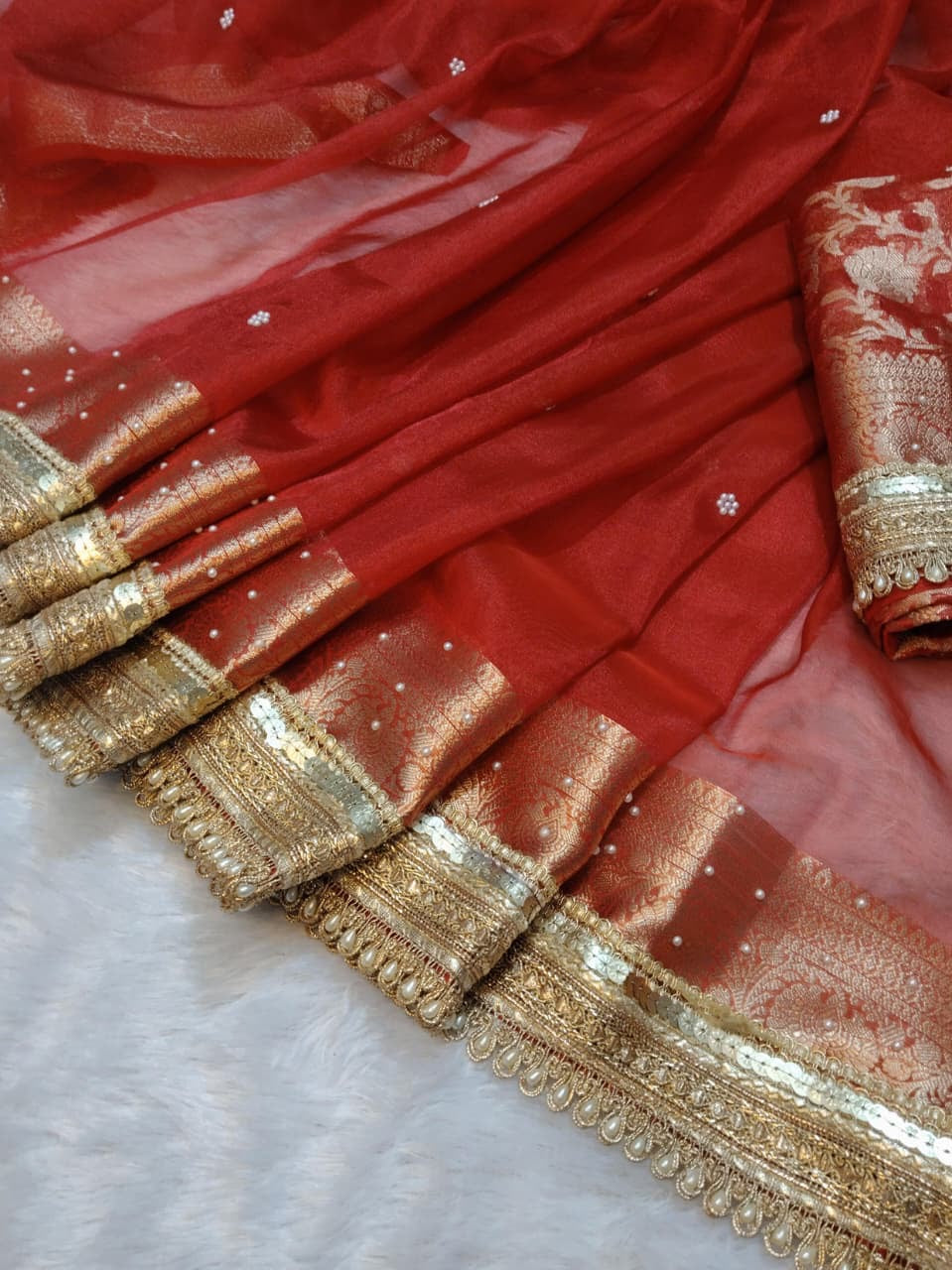 RUHI Banarasi Silk Saree