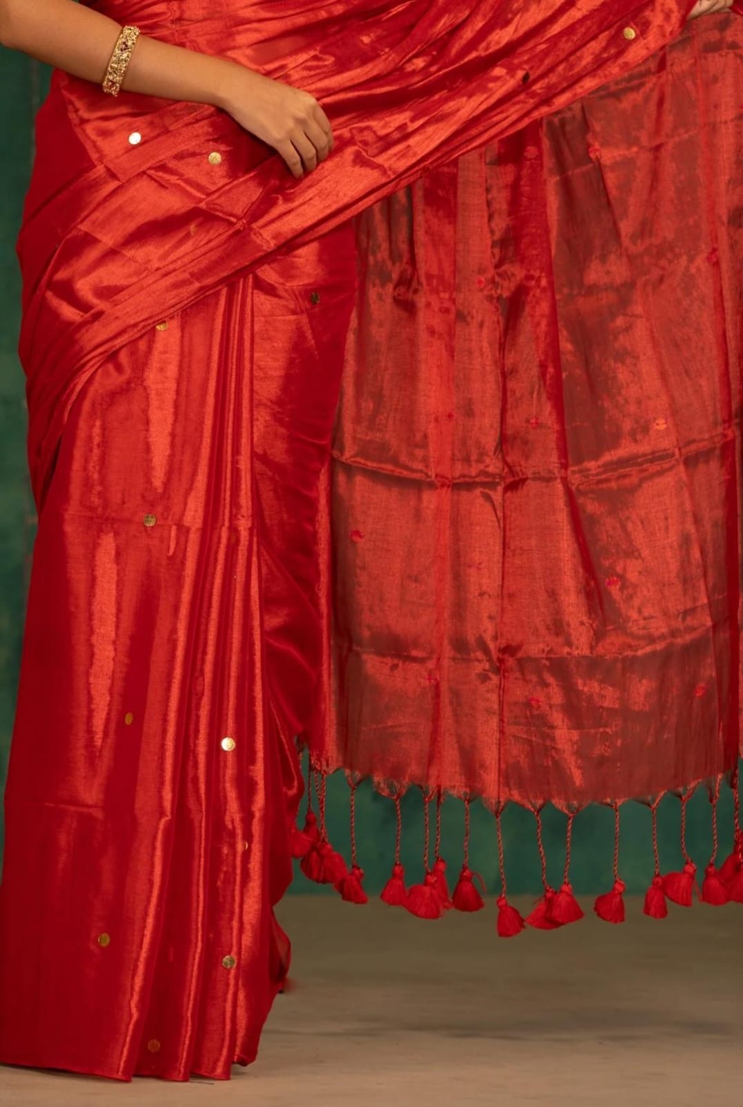Chumki Tissue Saree