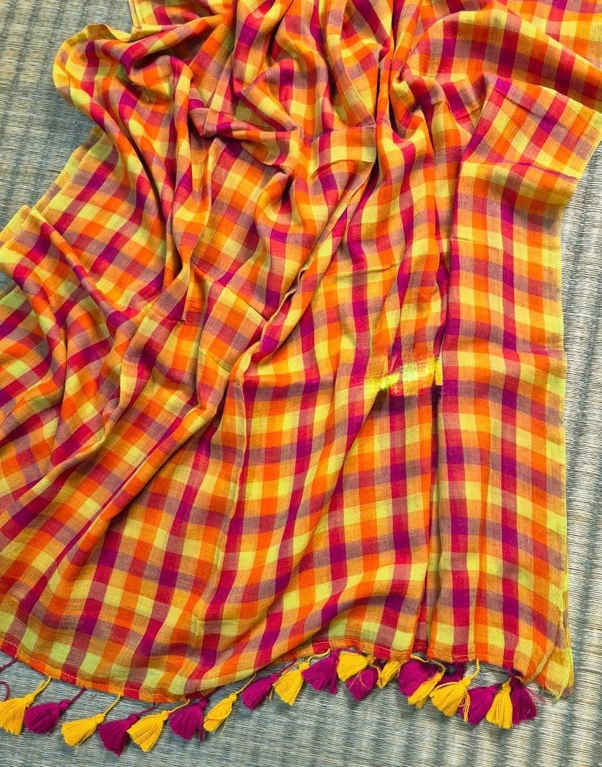 Ila Checked Mul Saree
