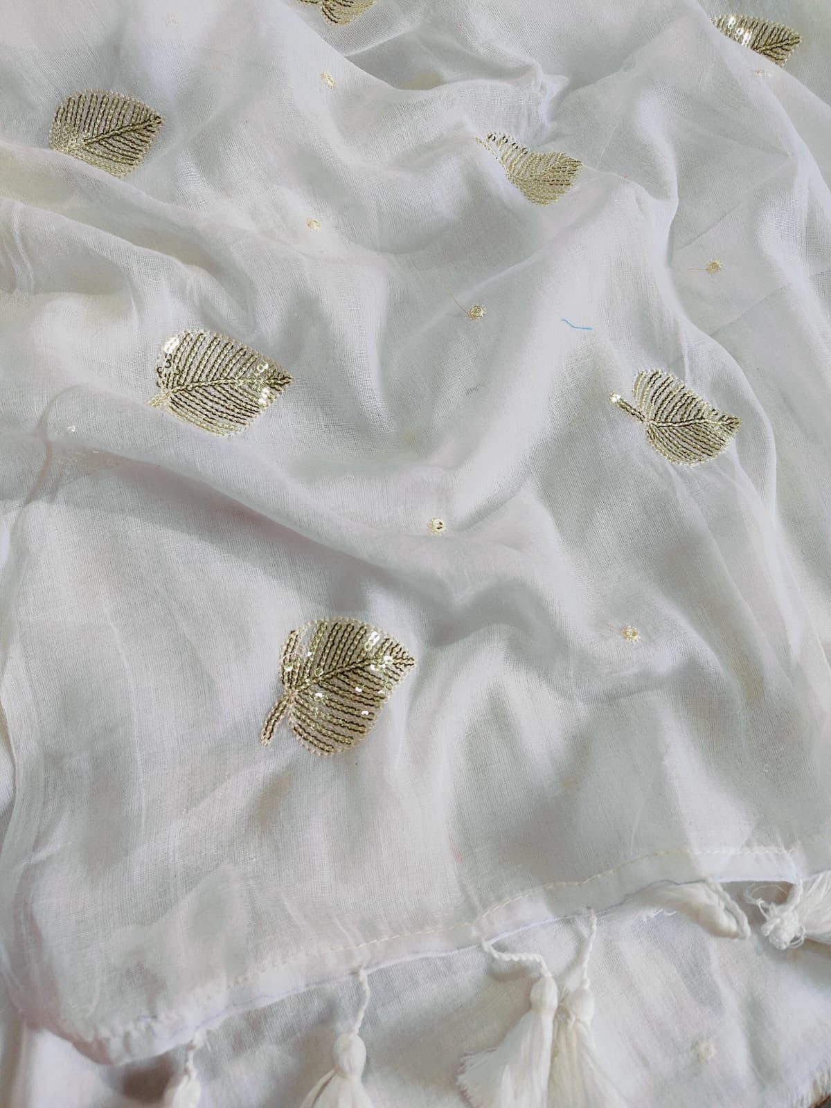Kirti sequinned Mul Saree